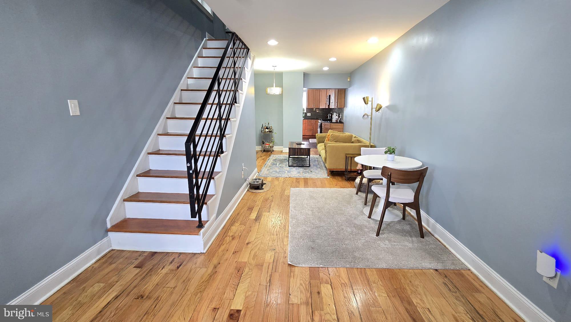 LUDLOW - Residential