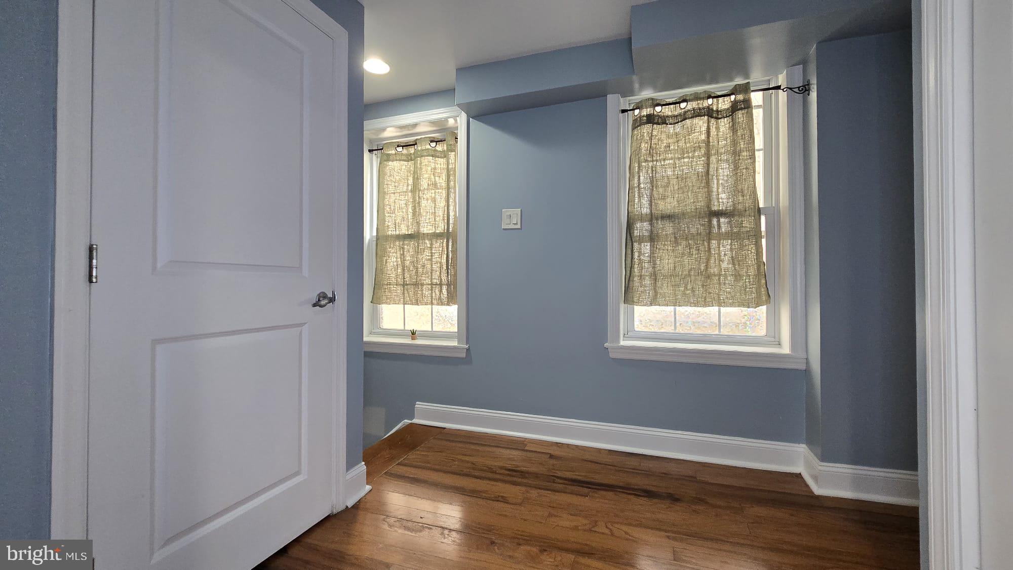 LUDLOW - Residential