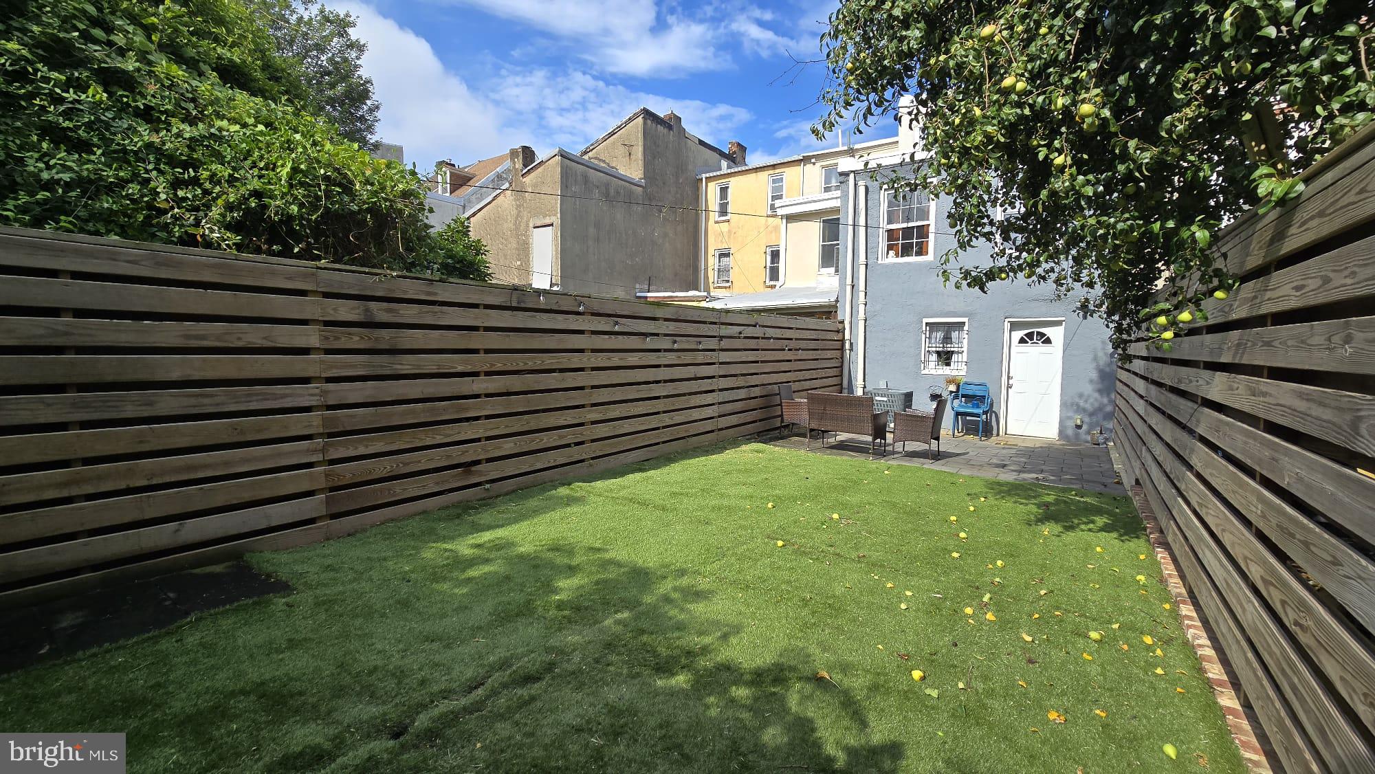 LUDLOW - Residential