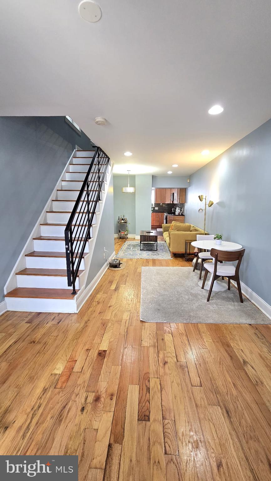 LUDLOW - Residential