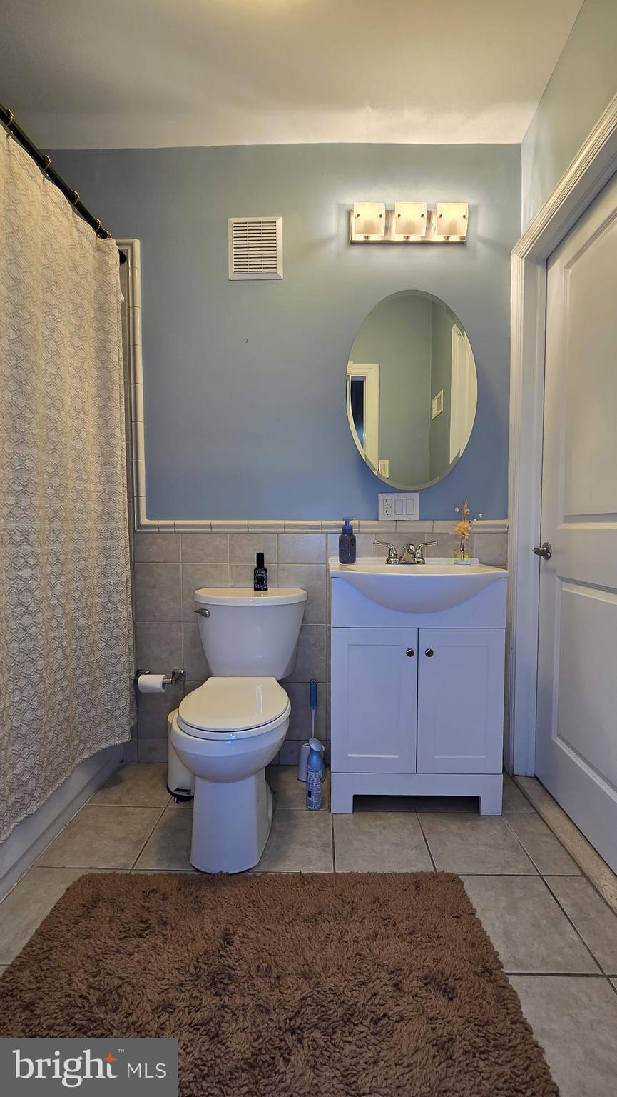 LUDLOW - Residential