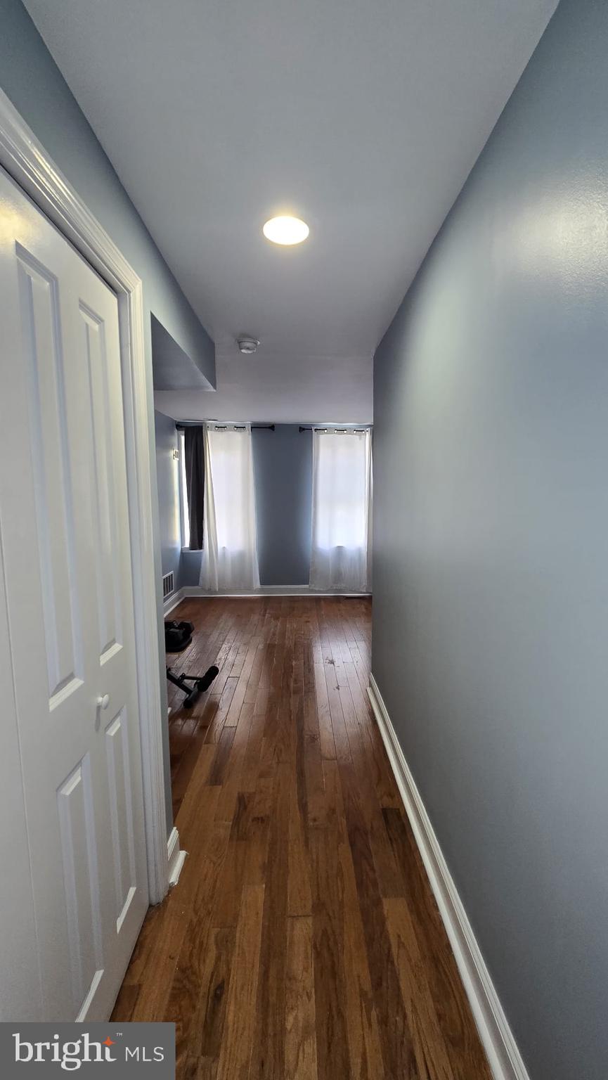 LUDLOW - Residential