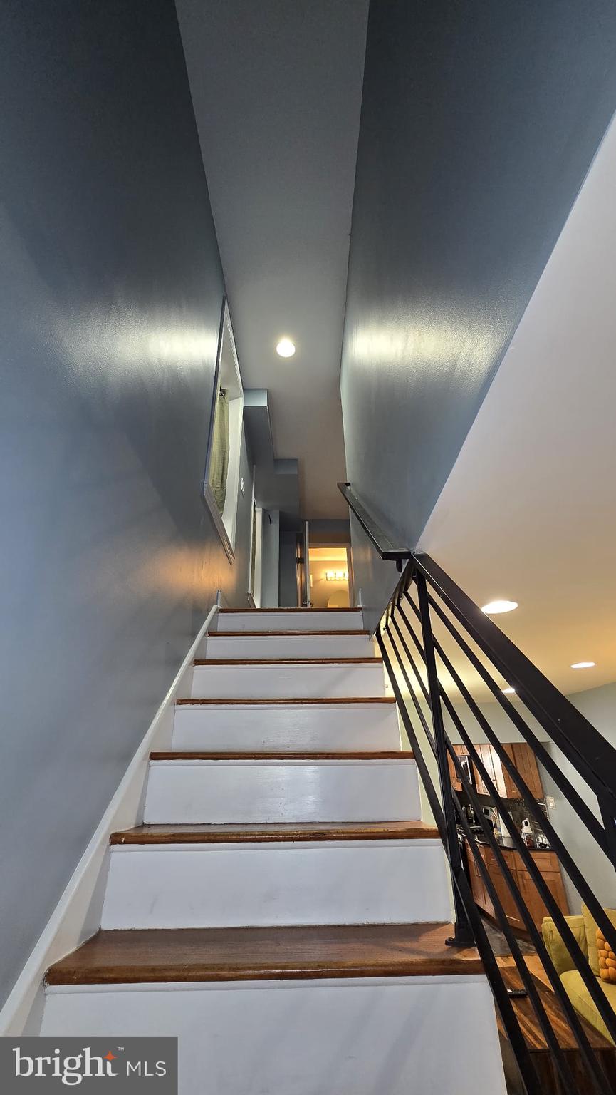 LUDLOW - Residential