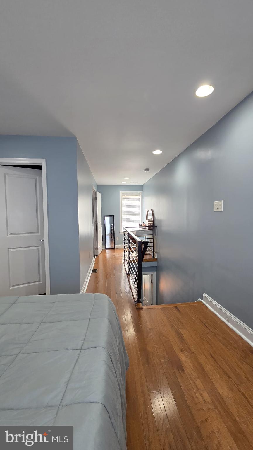 LUDLOW - Residential