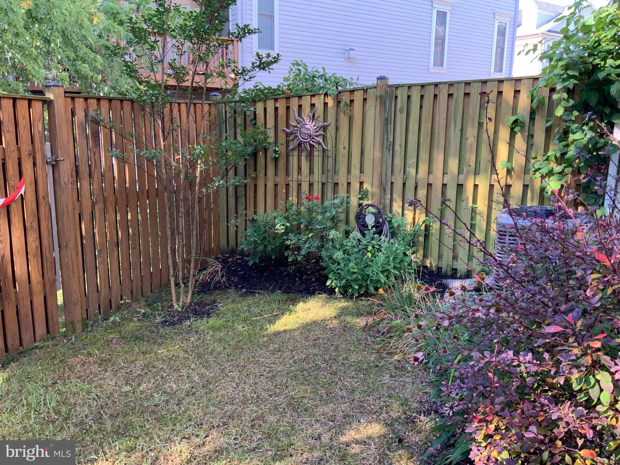 CROFTON FARMS - Residential