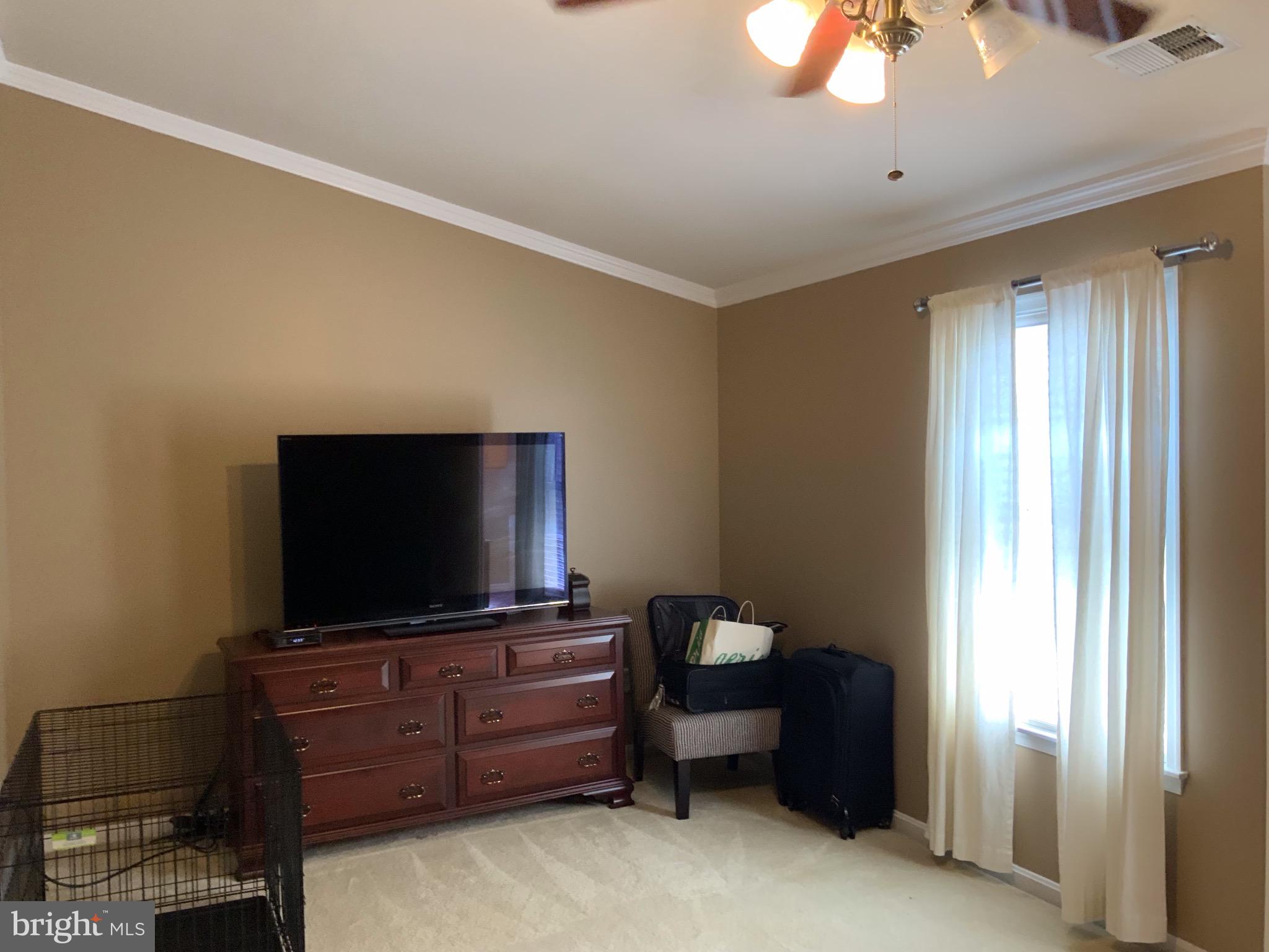 CROFTON FARMS - Residential