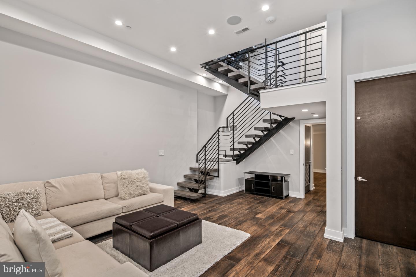 BELLA VISTA - Residential