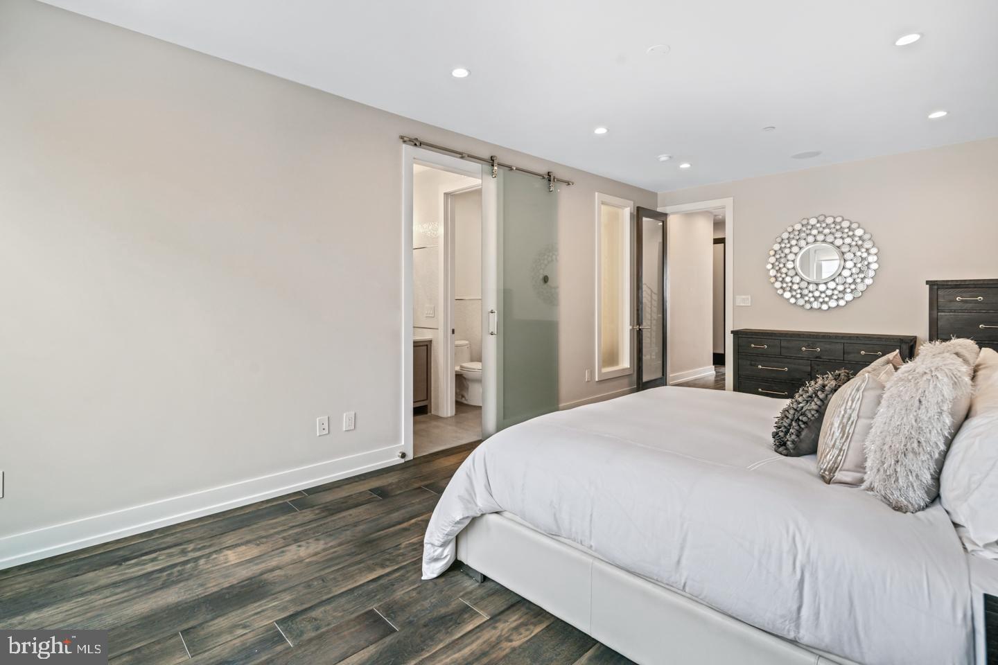 BELLA VISTA - Residential