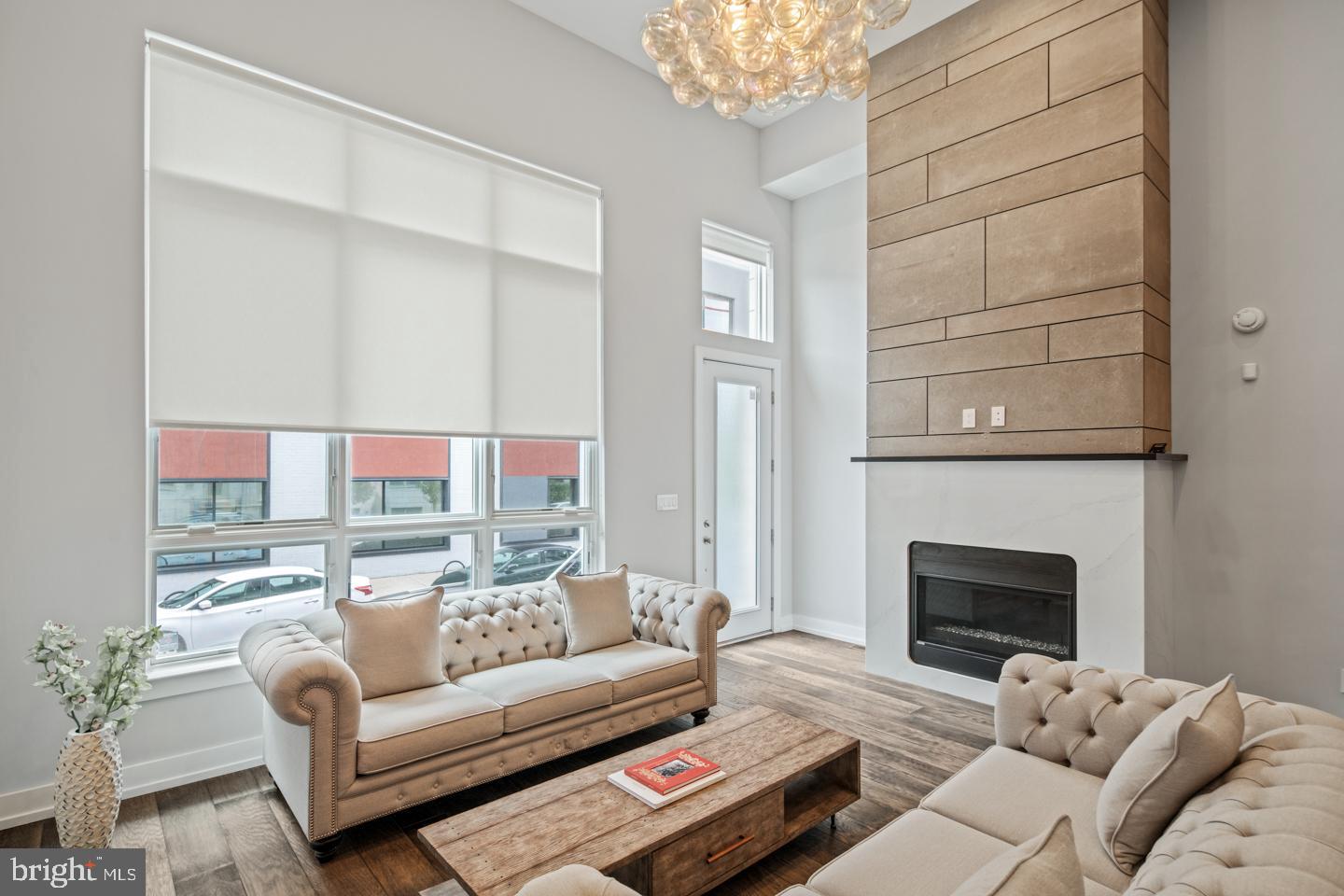 BELLA VISTA - Residential