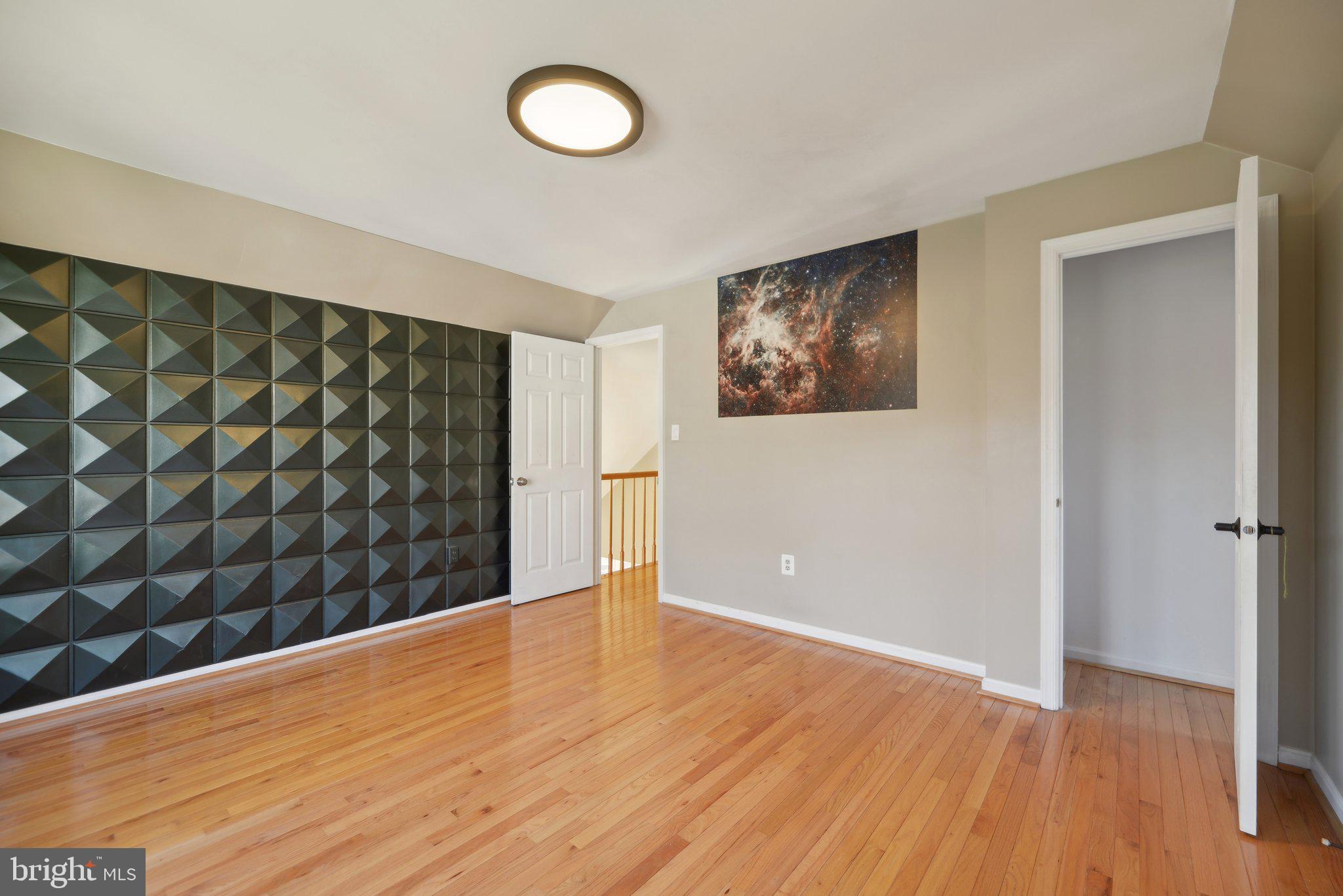 GREAT OAK - Residential