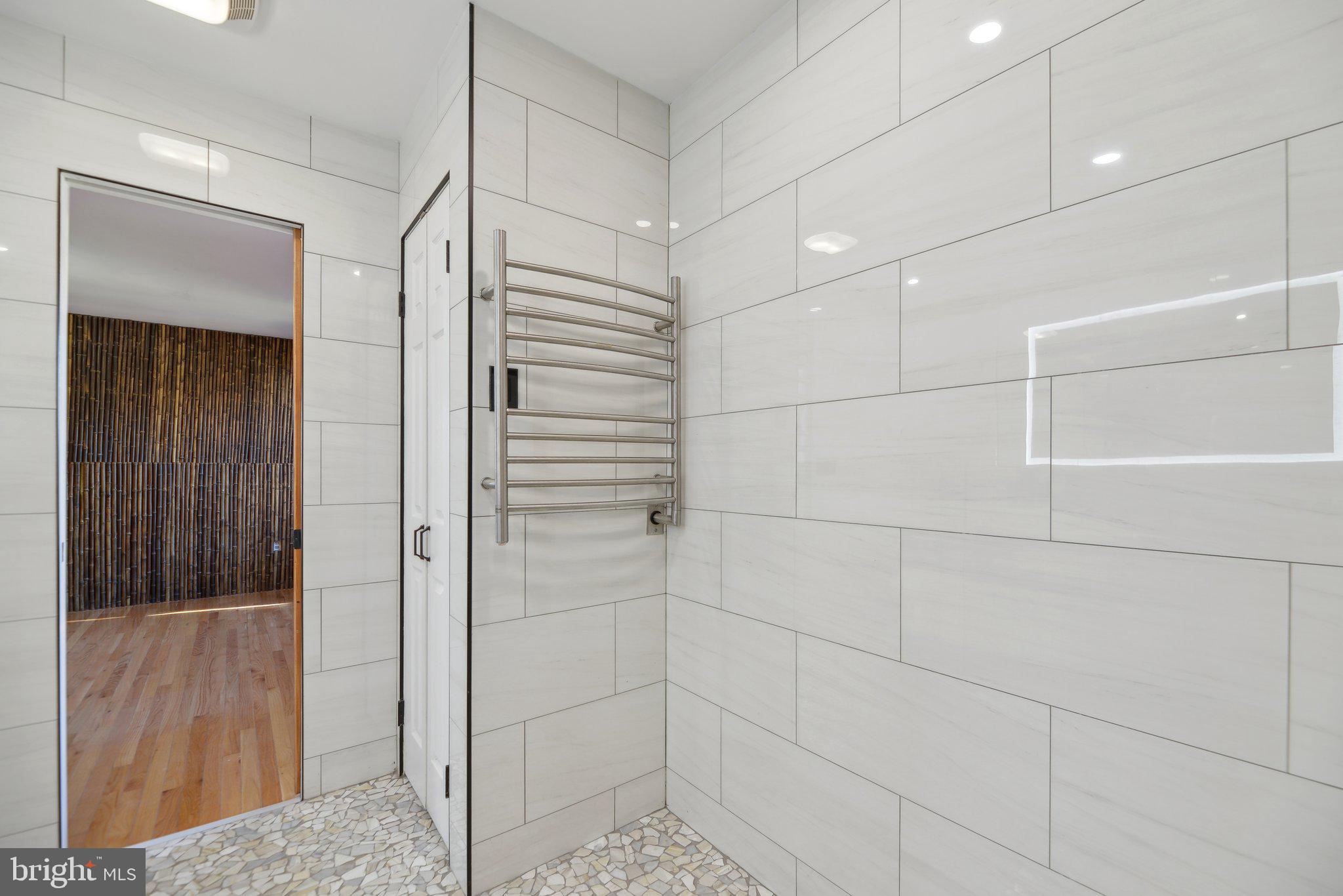 GREAT OAK - Residential