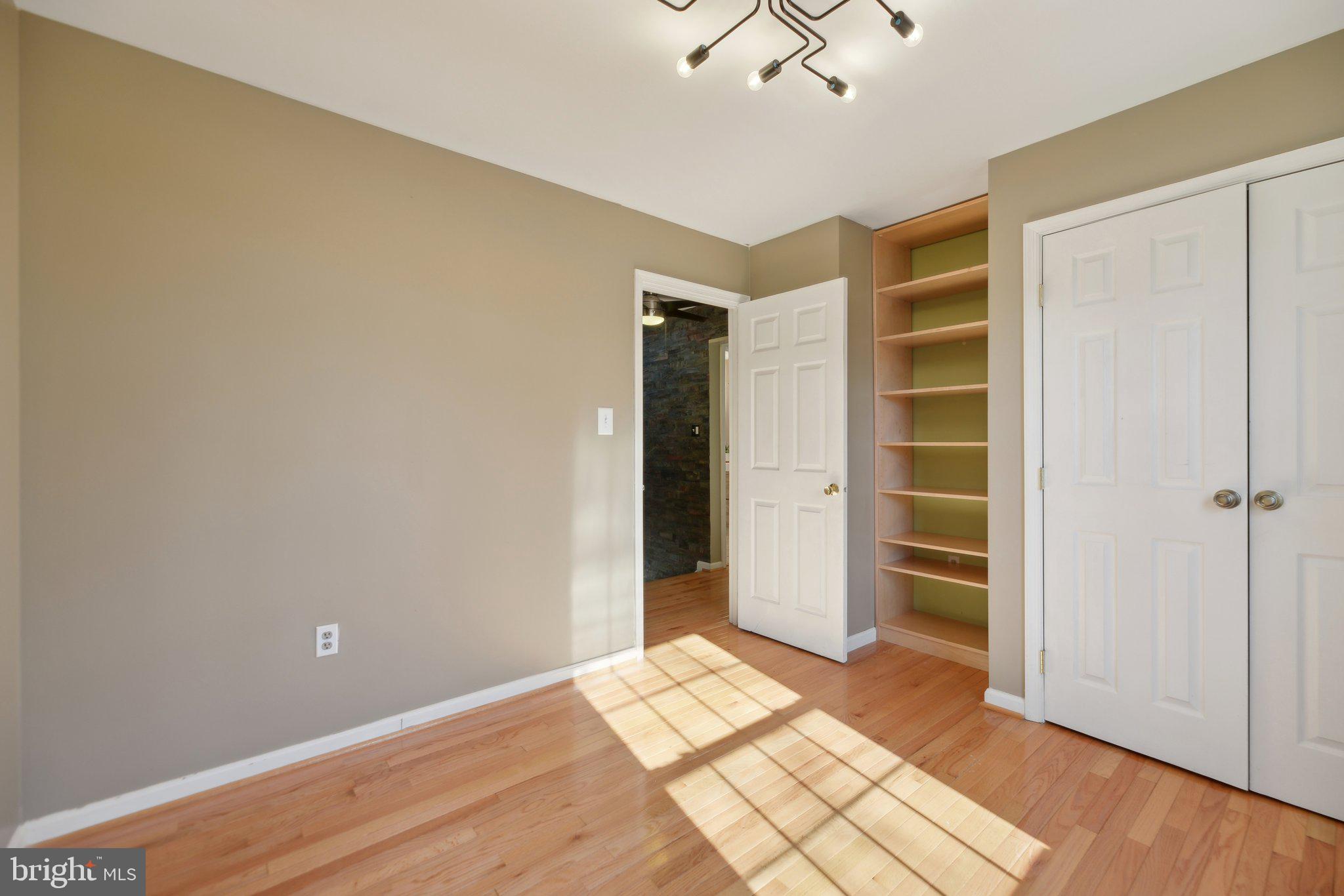 GREAT OAK - Residential