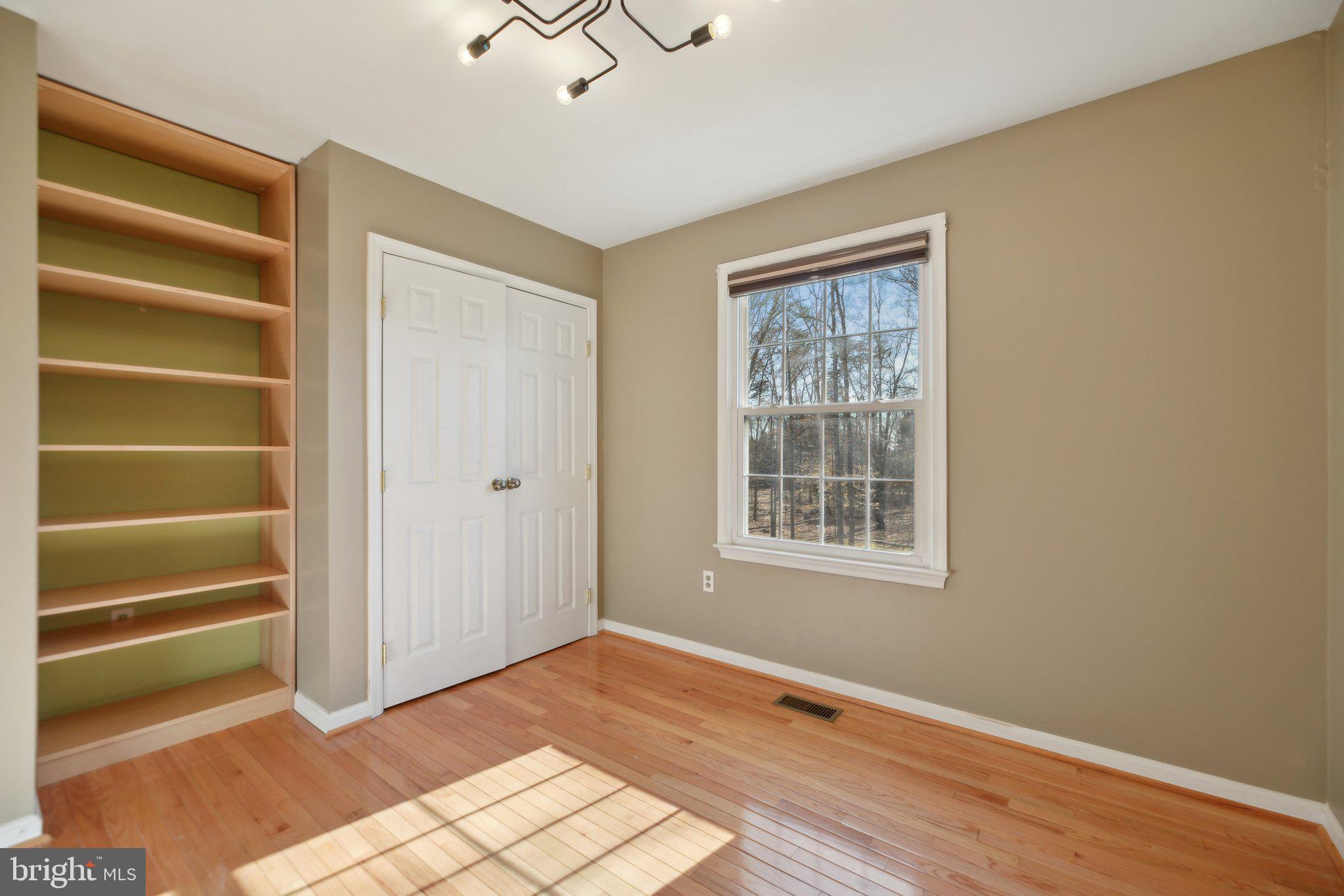 GREAT OAK - Residential