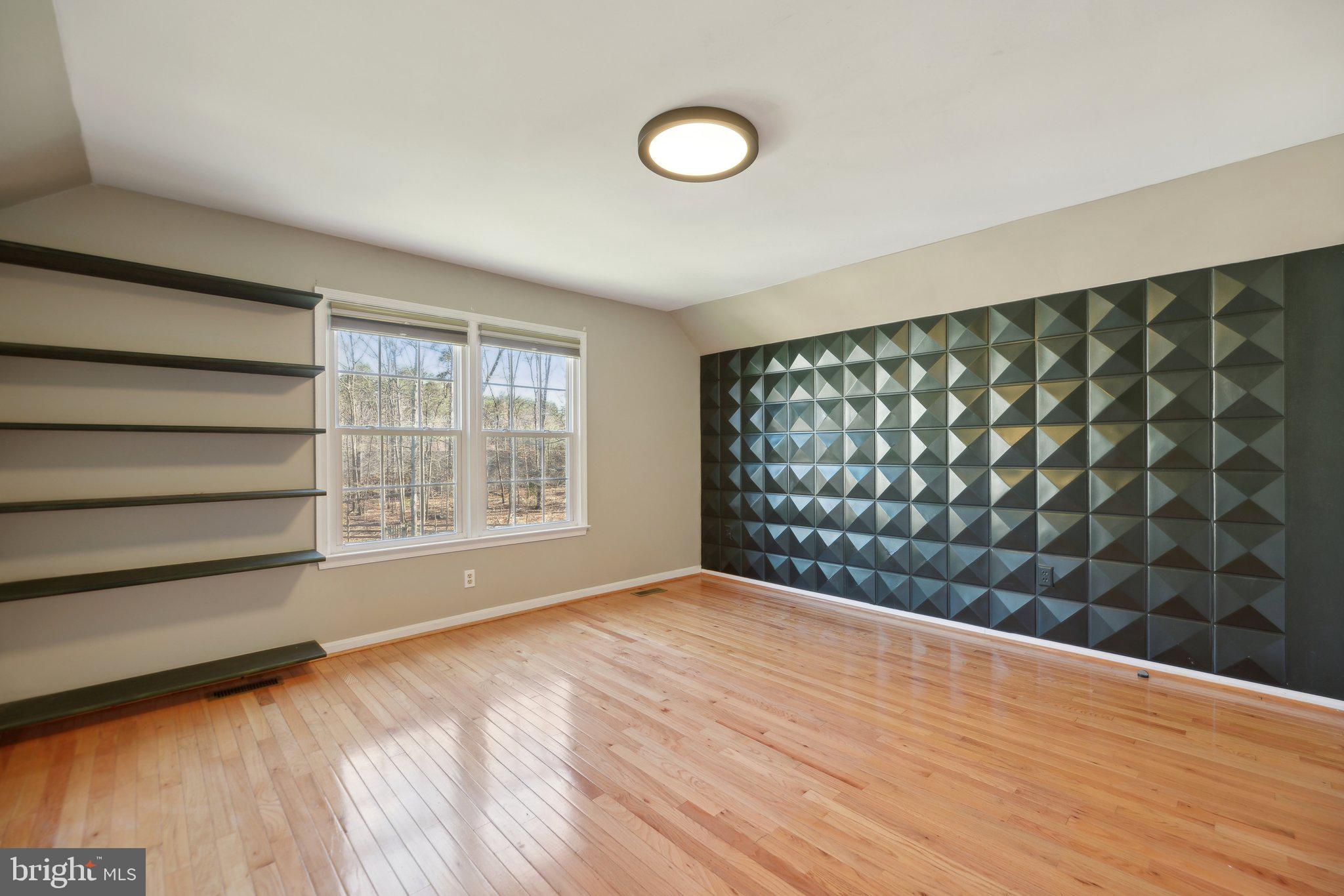 GREAT OAK - Residential