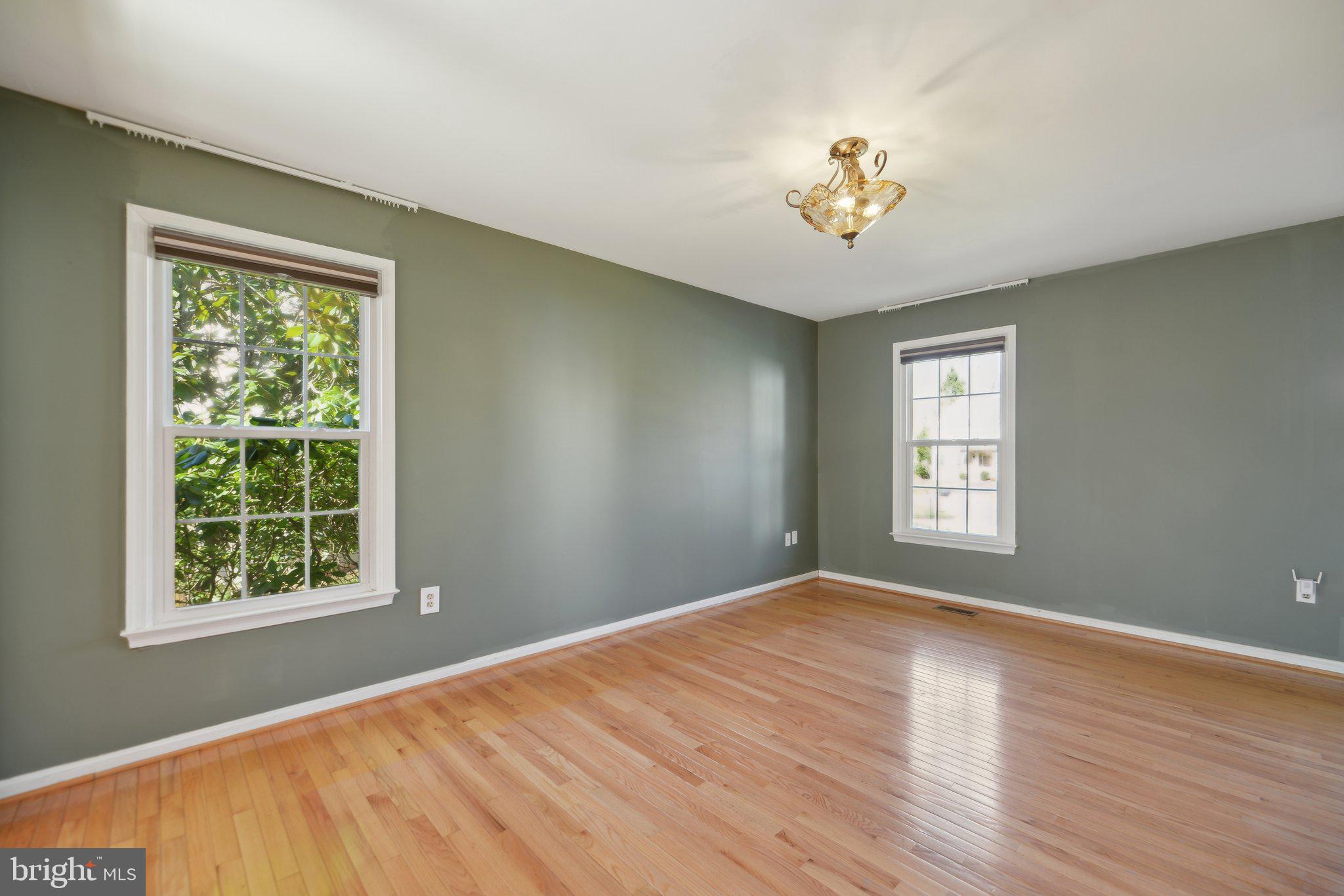 GREAT OAK - Residential