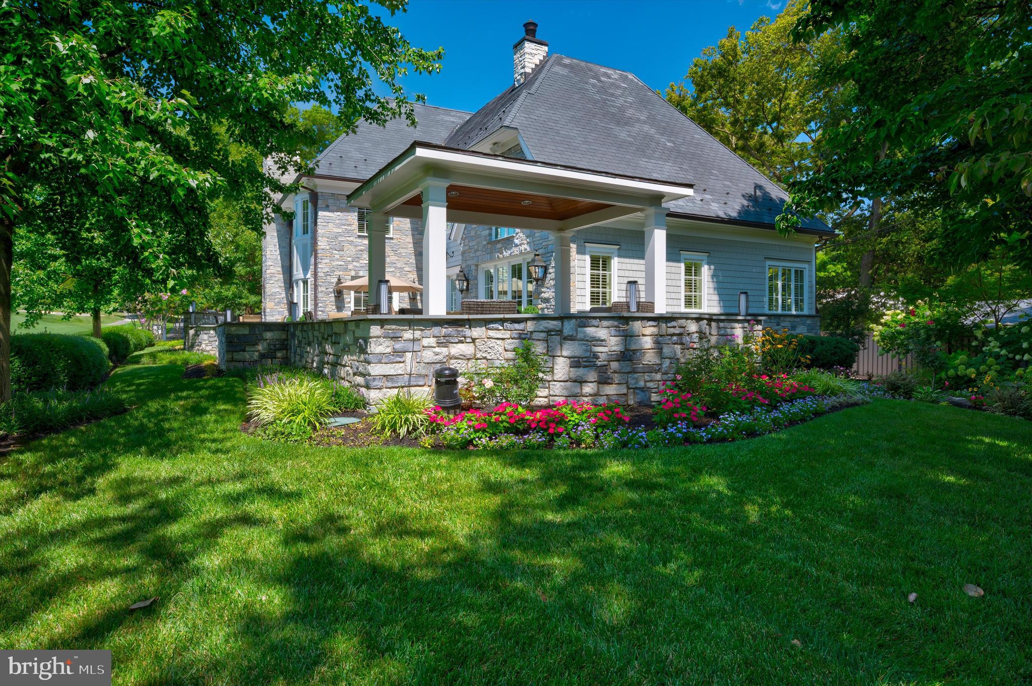 FOUNTAIN HEAD - Residential