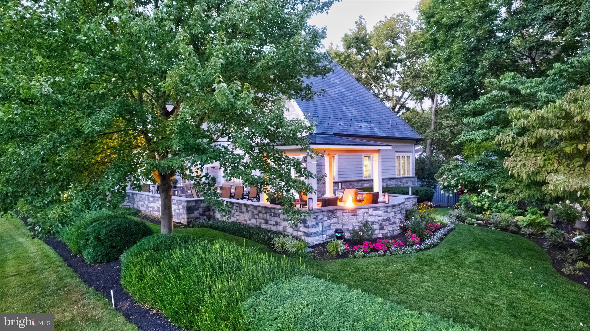 FOUNTAIN HEAD - Residential