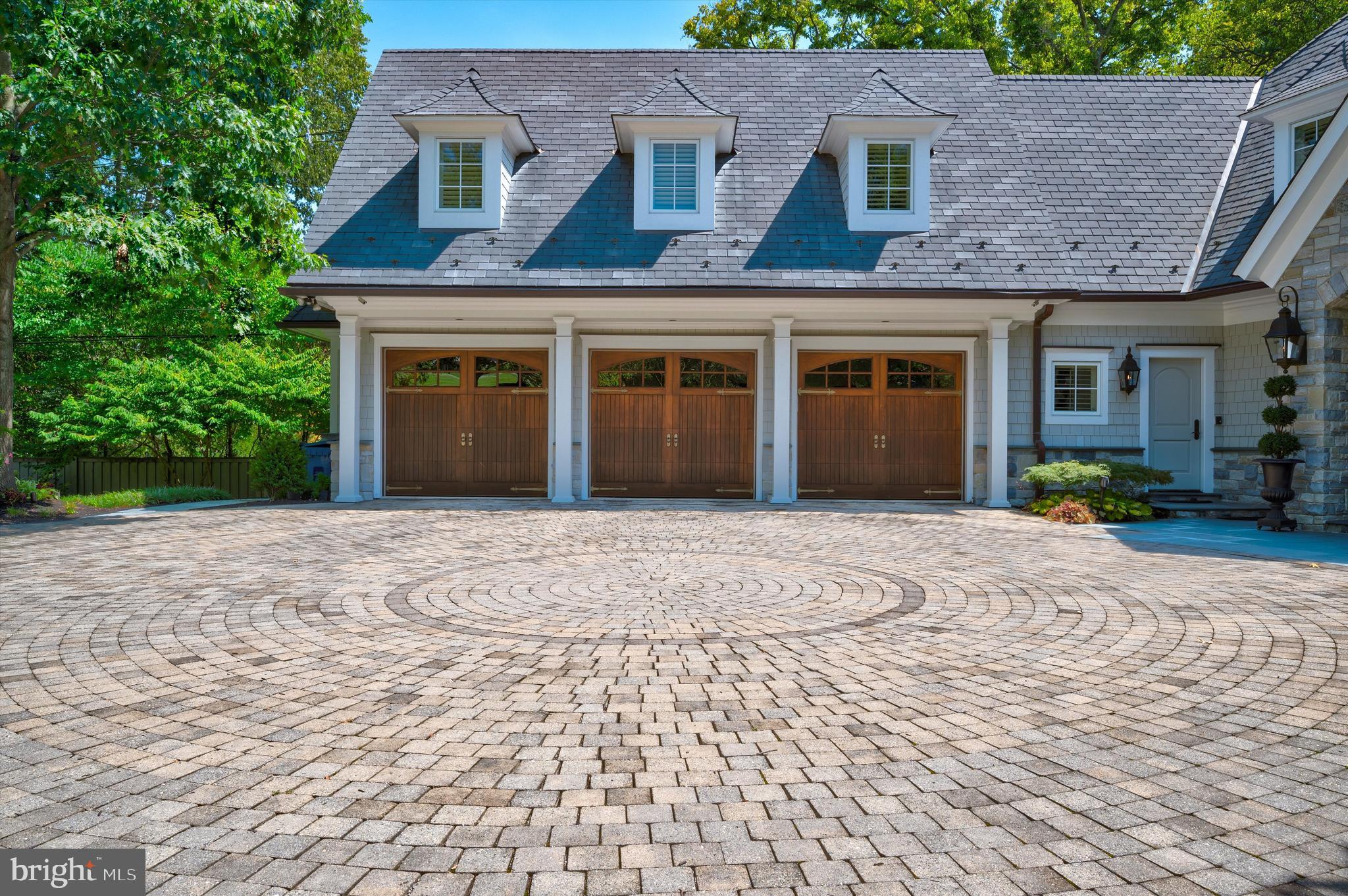 FOUNTAIN HEAD - Residential