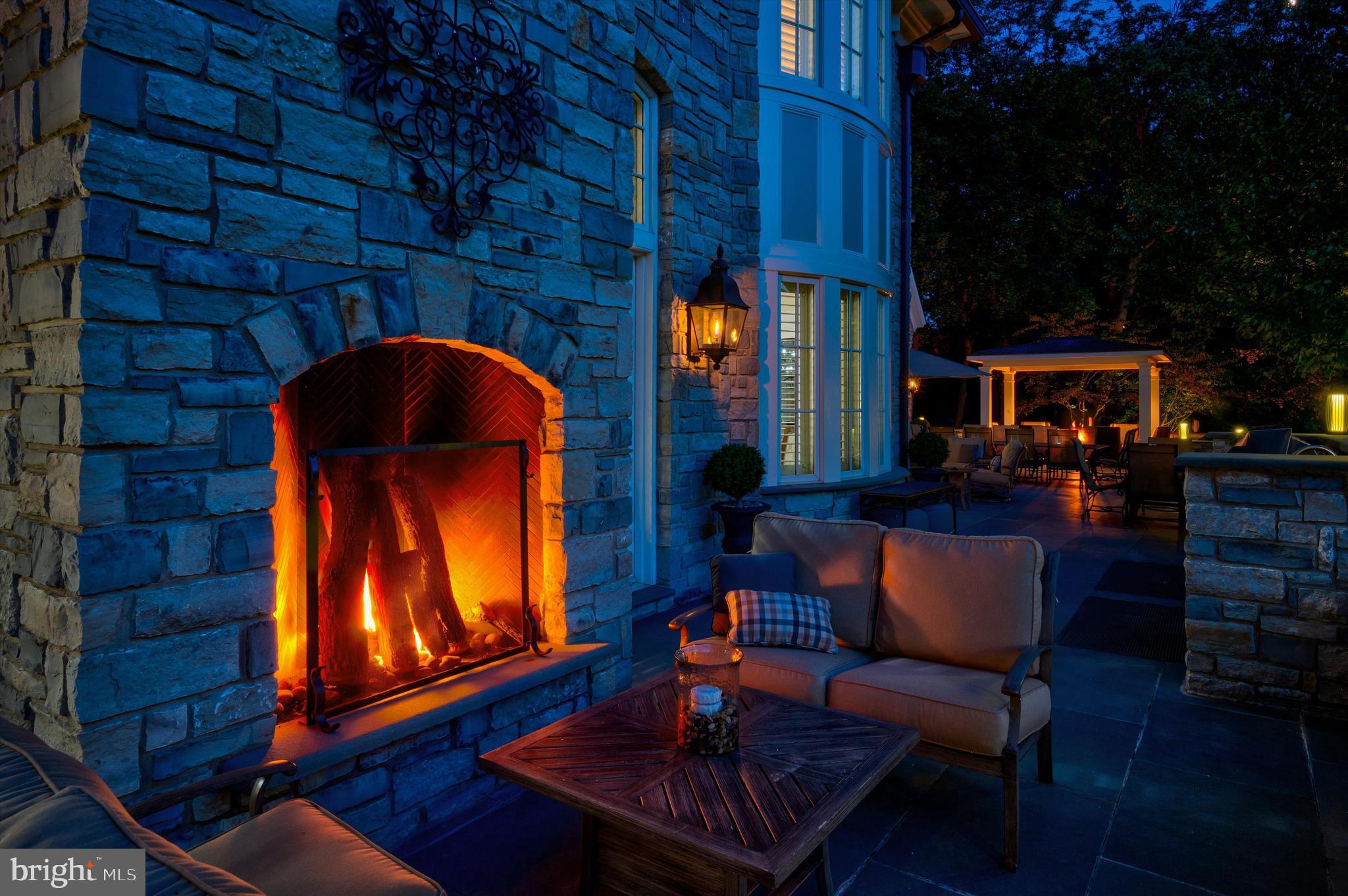 FOUNTAIN HEAD - Residential