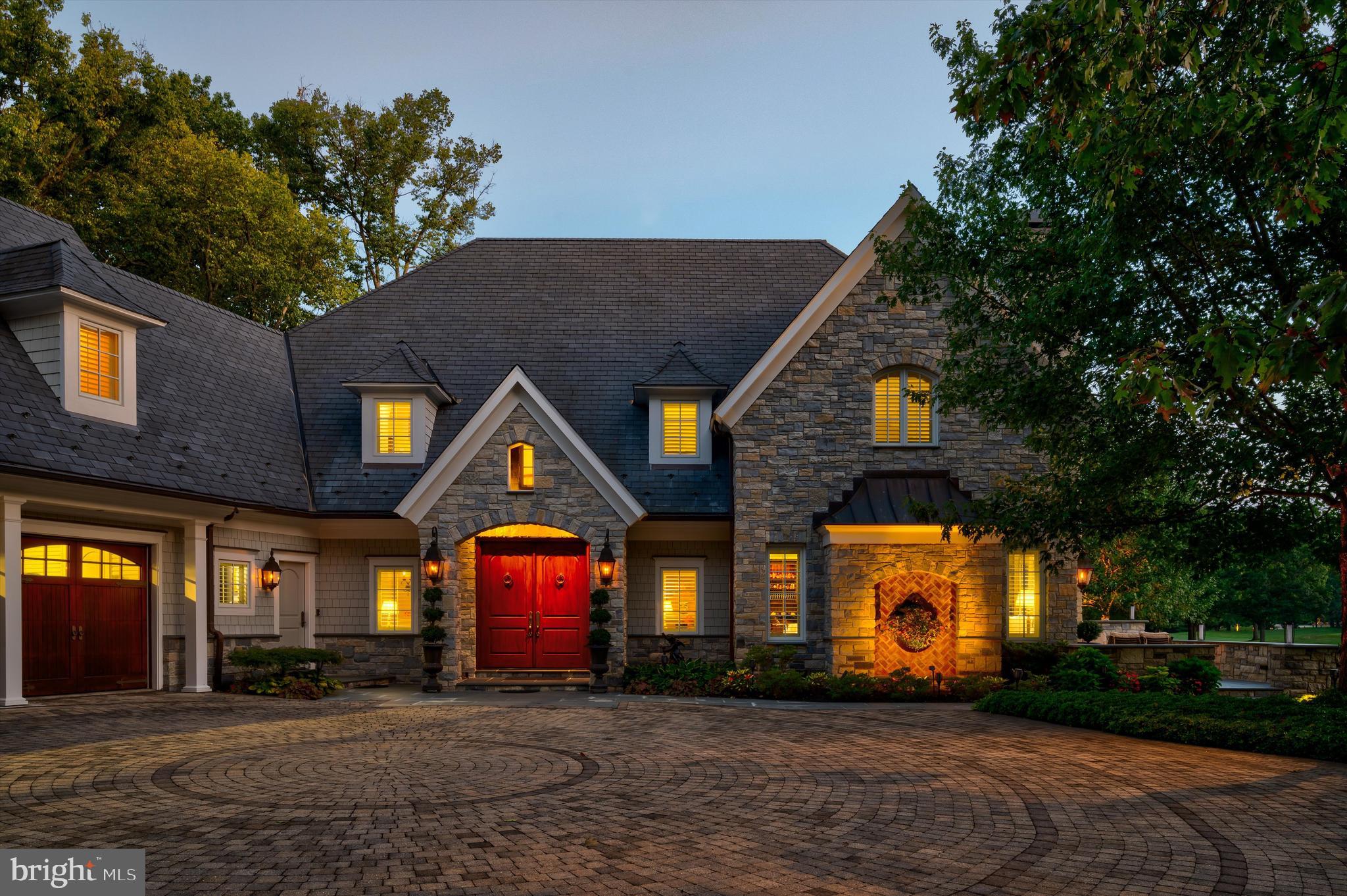 FOUNTAIN HEAD - Residential