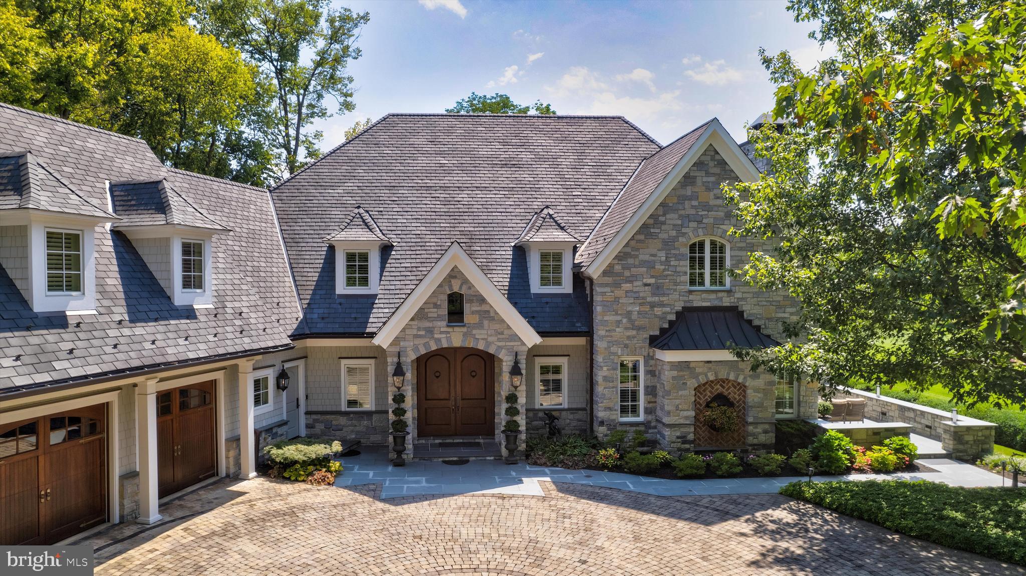 FOUNTAIN HEAD - Residential