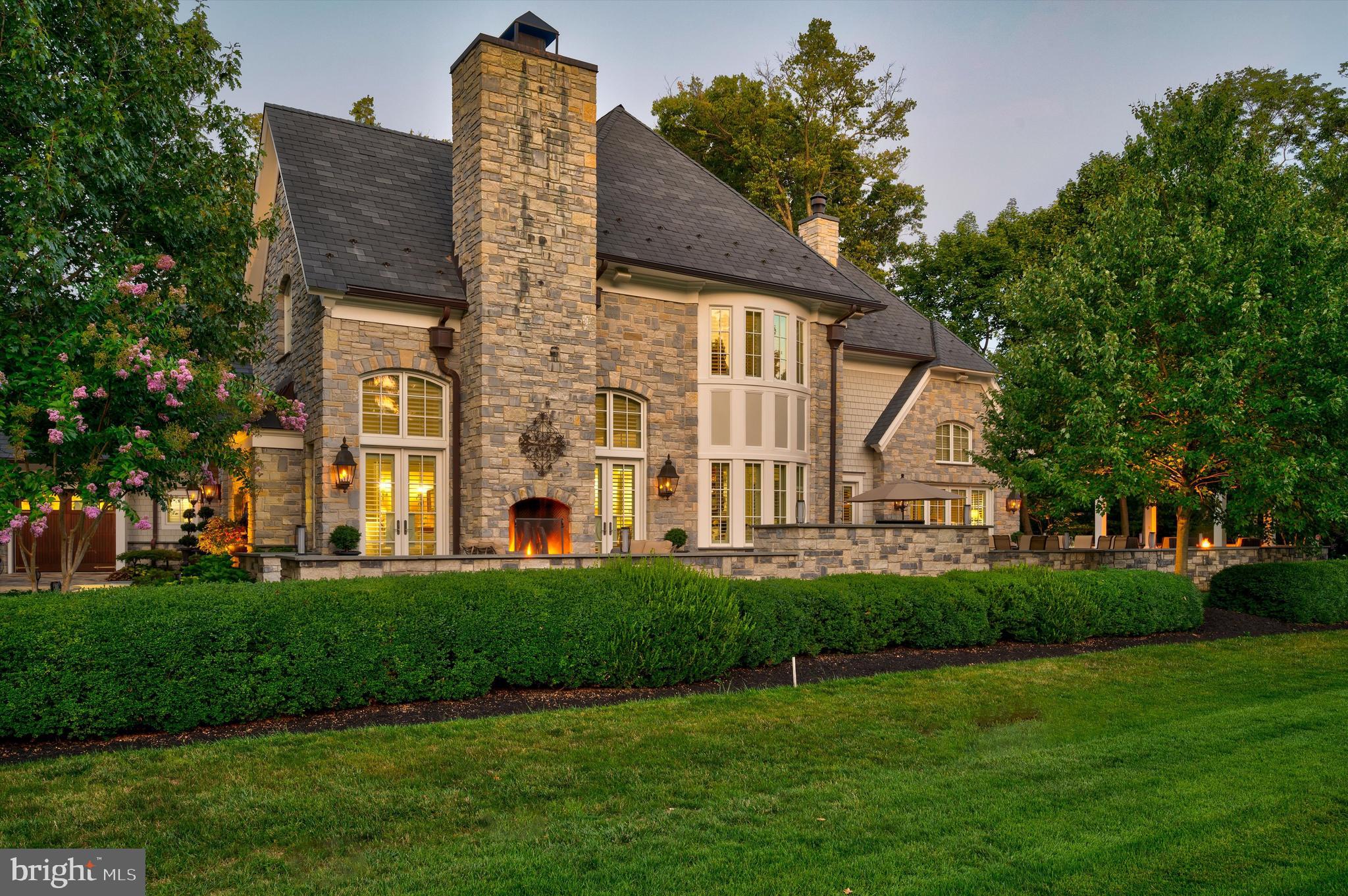 FOUNTAIN HEAD - Residential