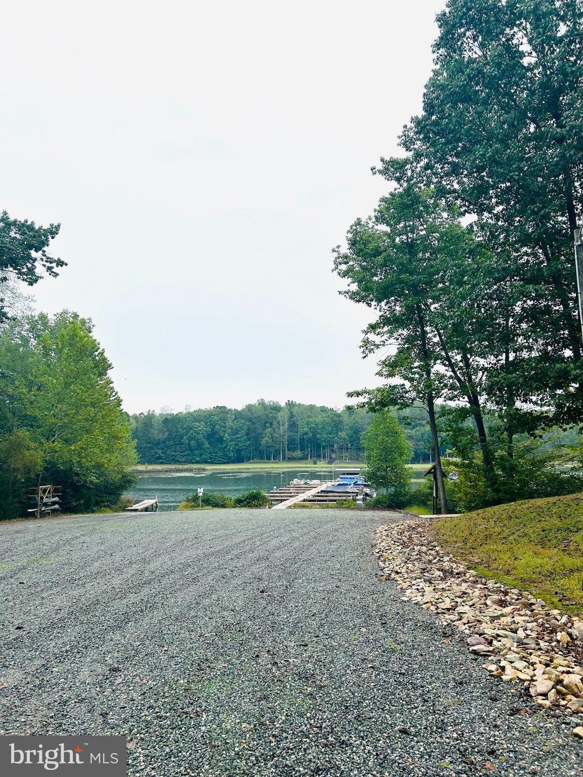 FRESHWATER ESTATES - Land