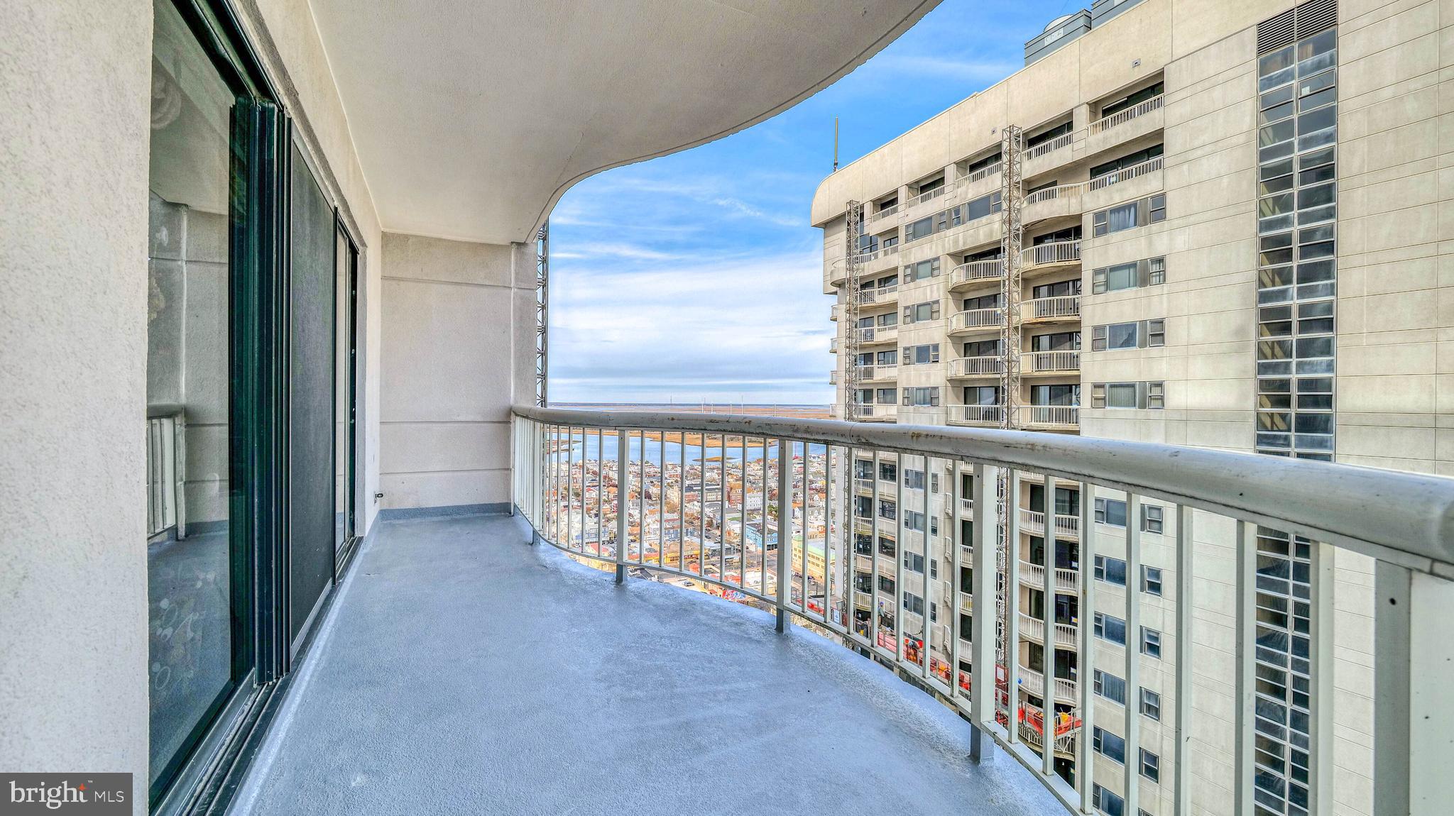 3101 BOARDWALK 3002-2