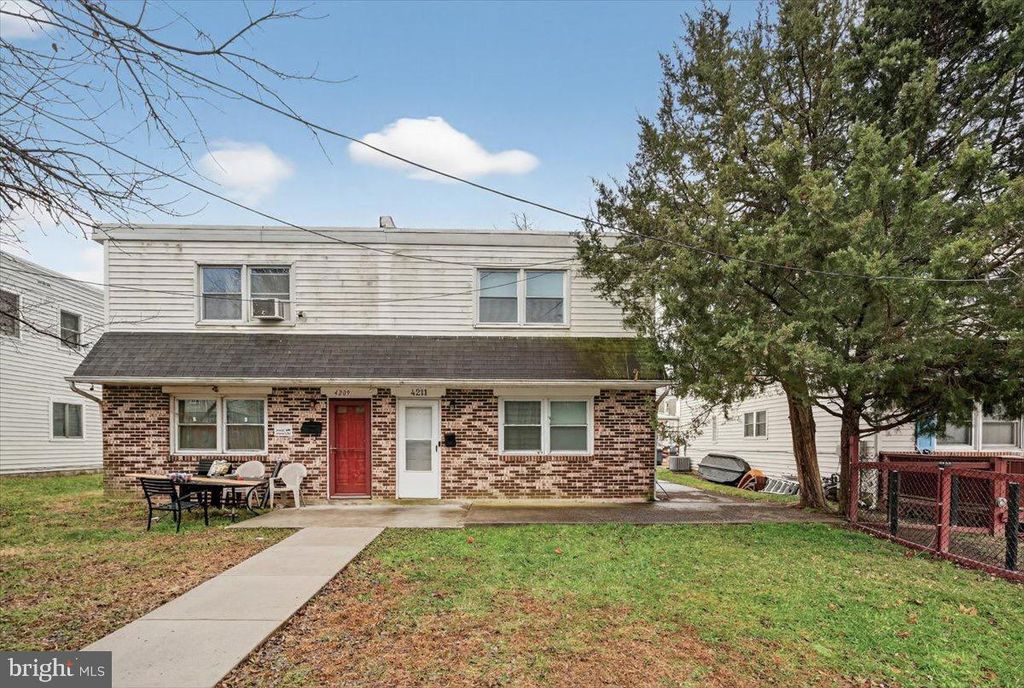 Photo of 4211 W 5th Street, MARCUS HOOK, PA 19061 (MLS # PADE2105738)