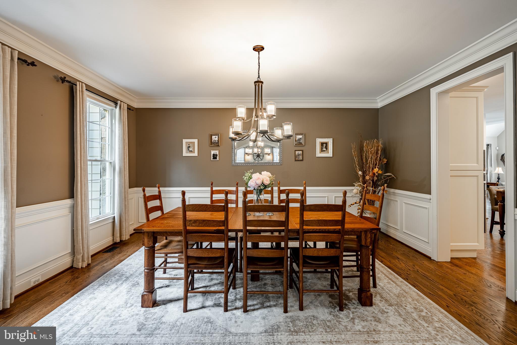 OAK HOLLOW - Residential