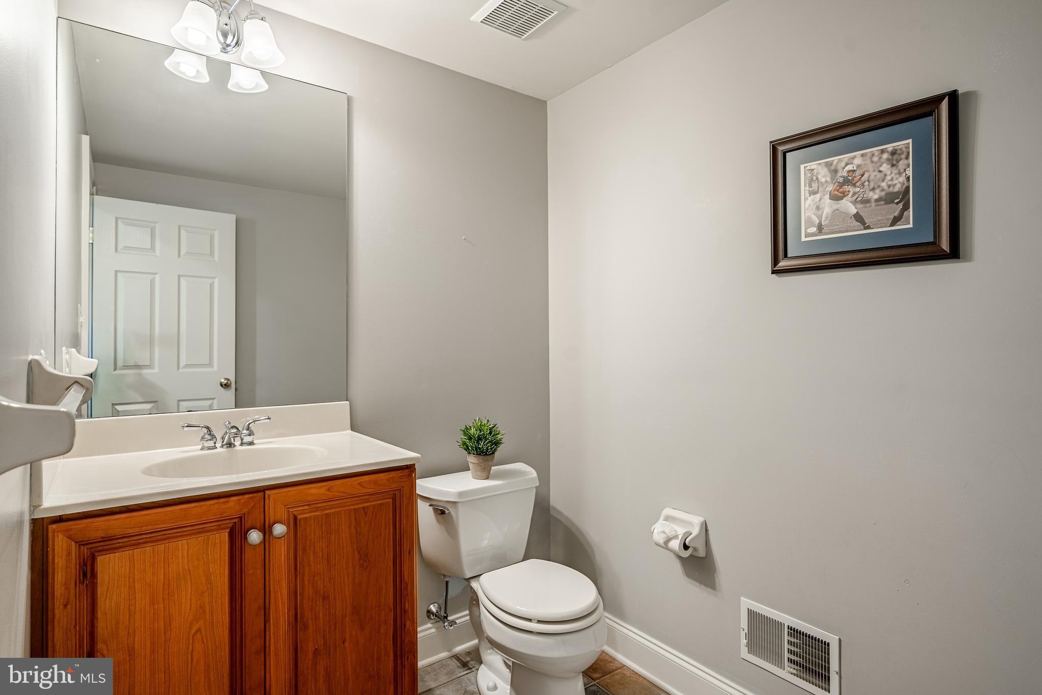 OAK HOLLOW - Residential