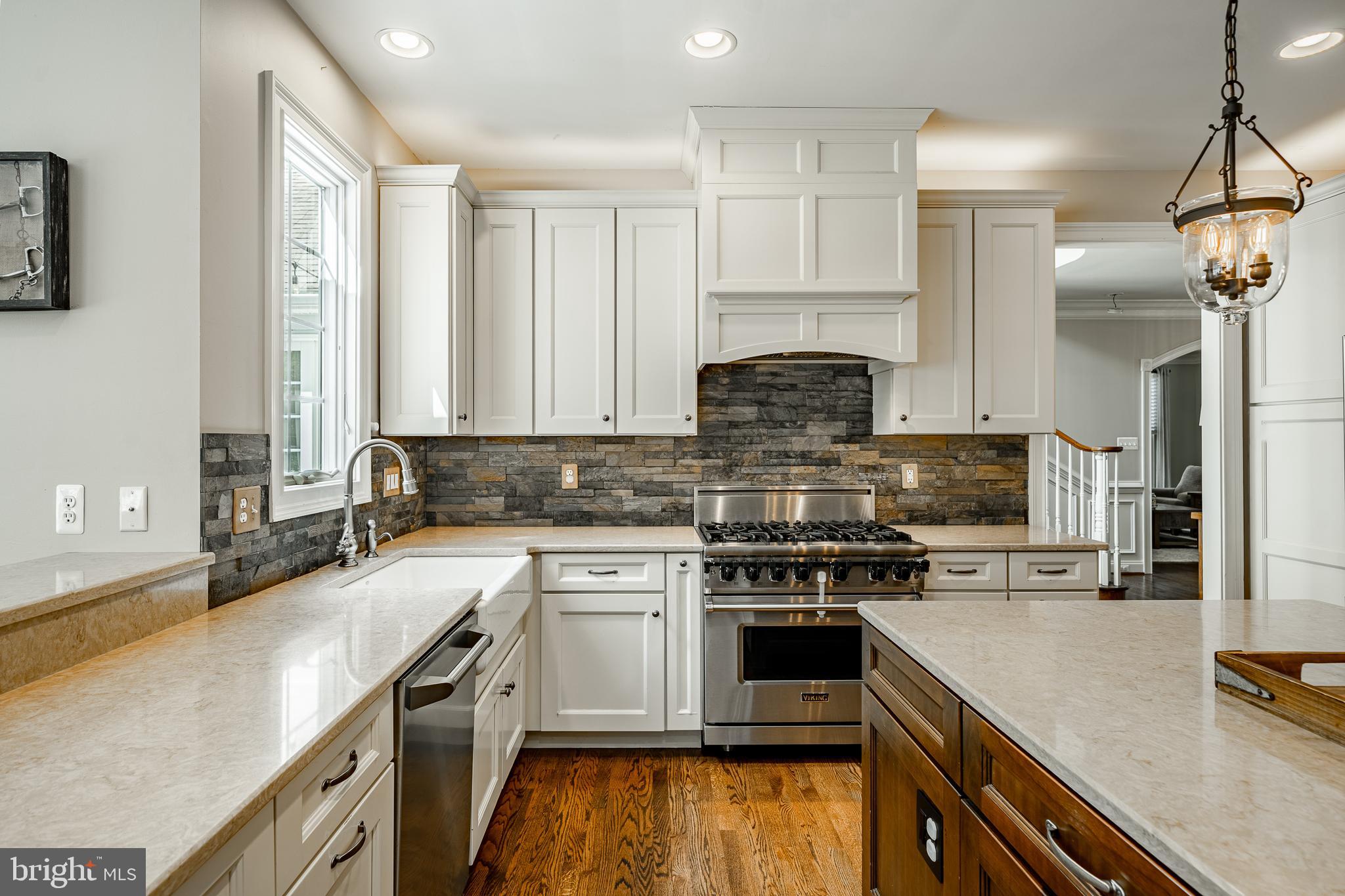 OAK HOLLOW - Residential