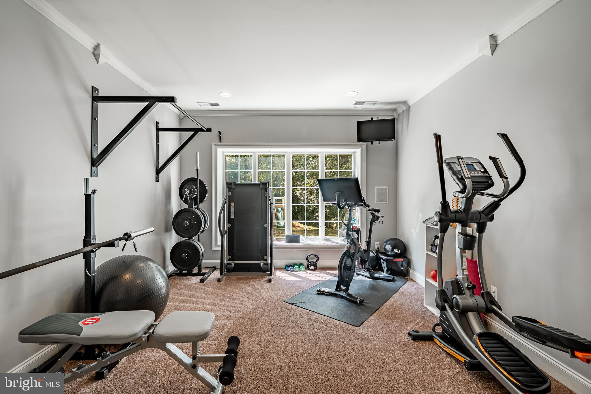 OAK HOLLOW - Residential