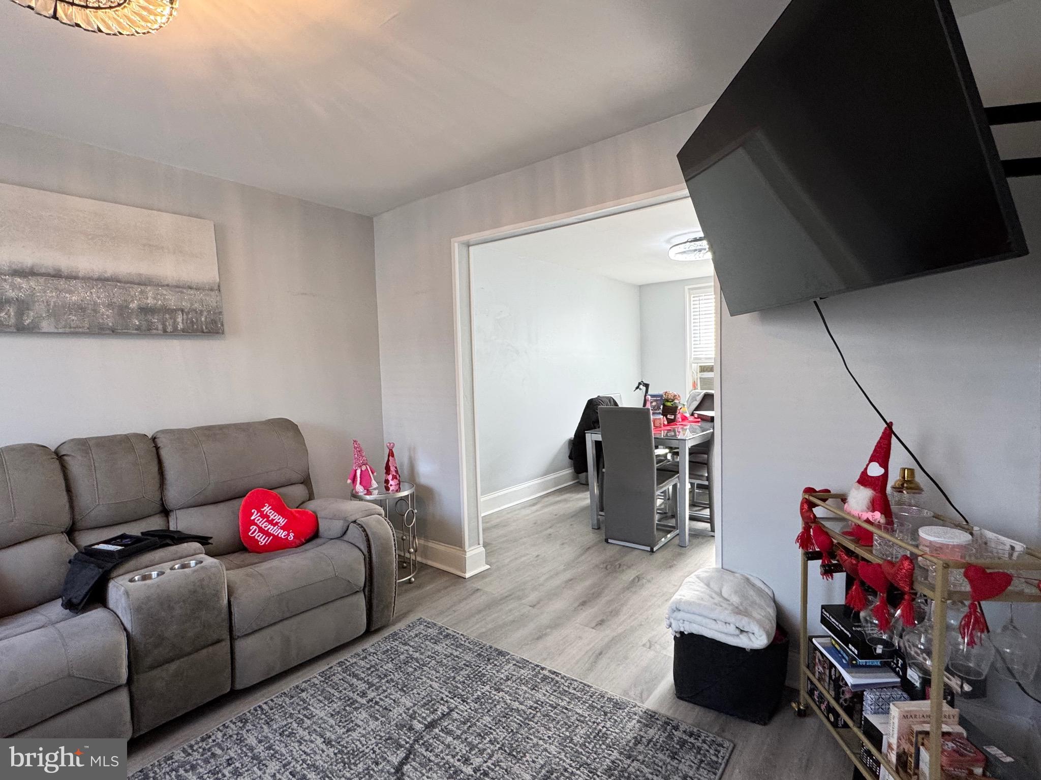 2931 N CONSTITUTION ROAD