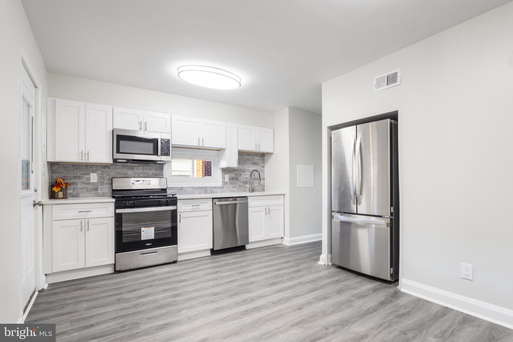 EASTFIELD - Residential