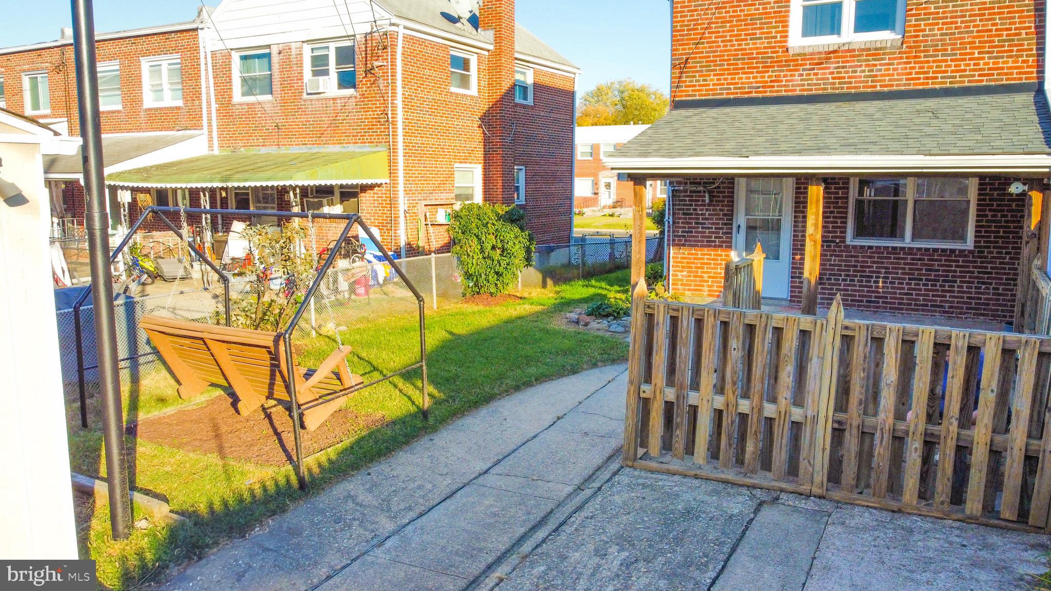 EASTFIELD - Residential