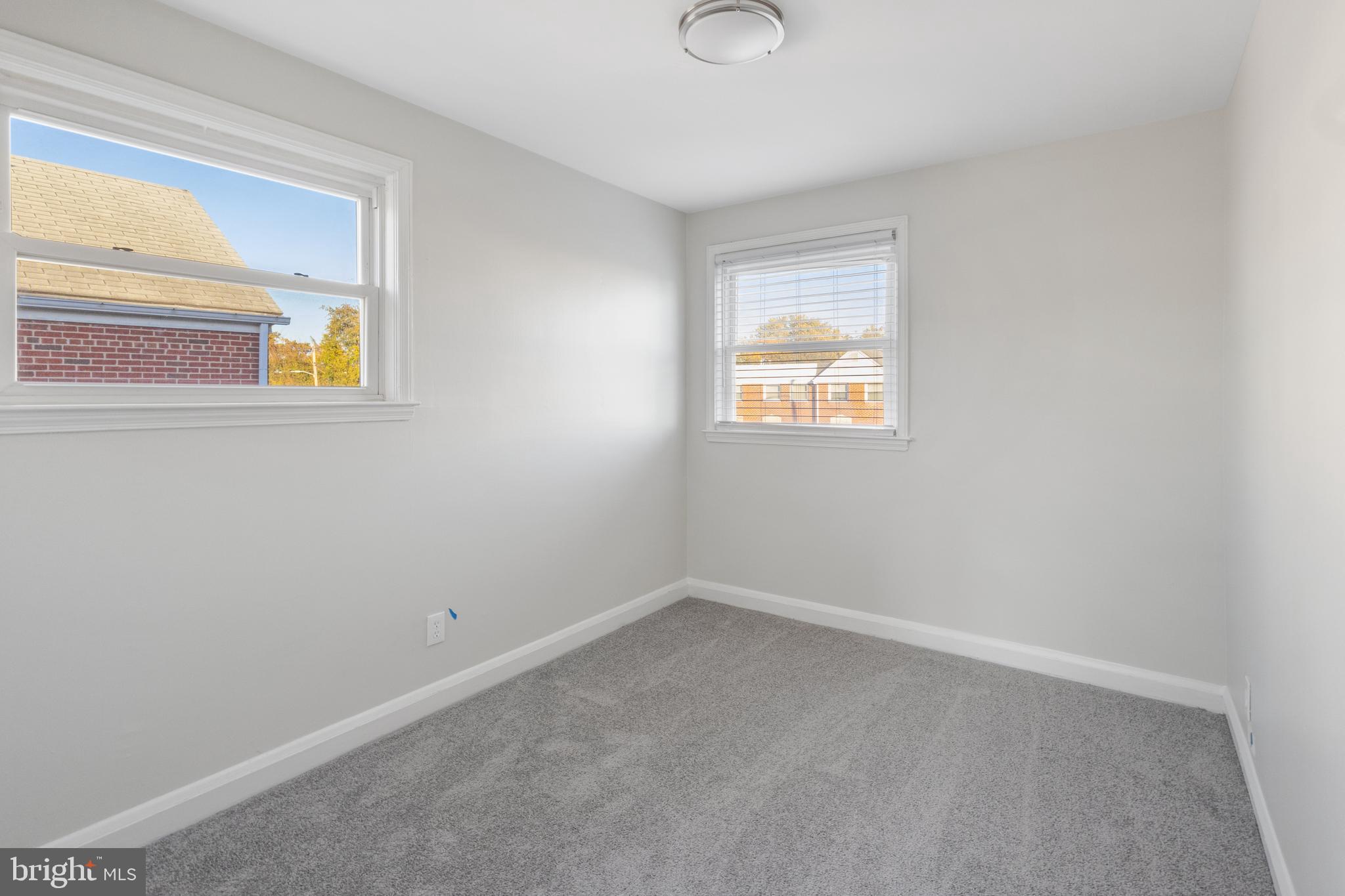 EASTFIELD - Residential