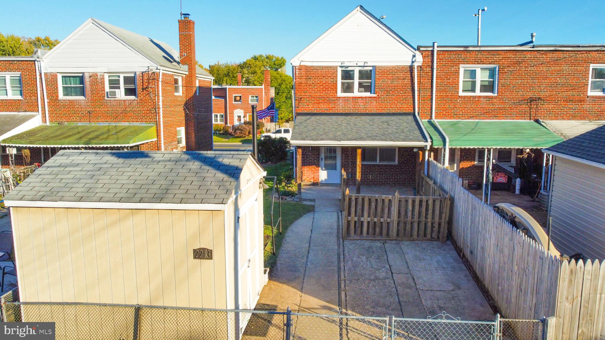 EASTFIELD - Residential