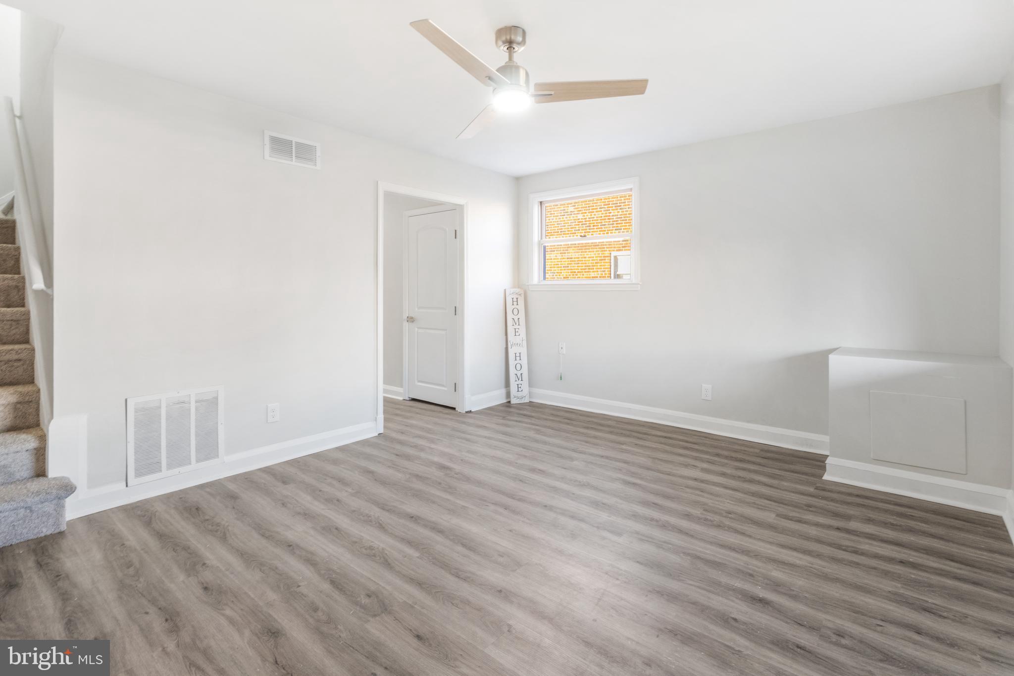 EASTFIELD - Residential