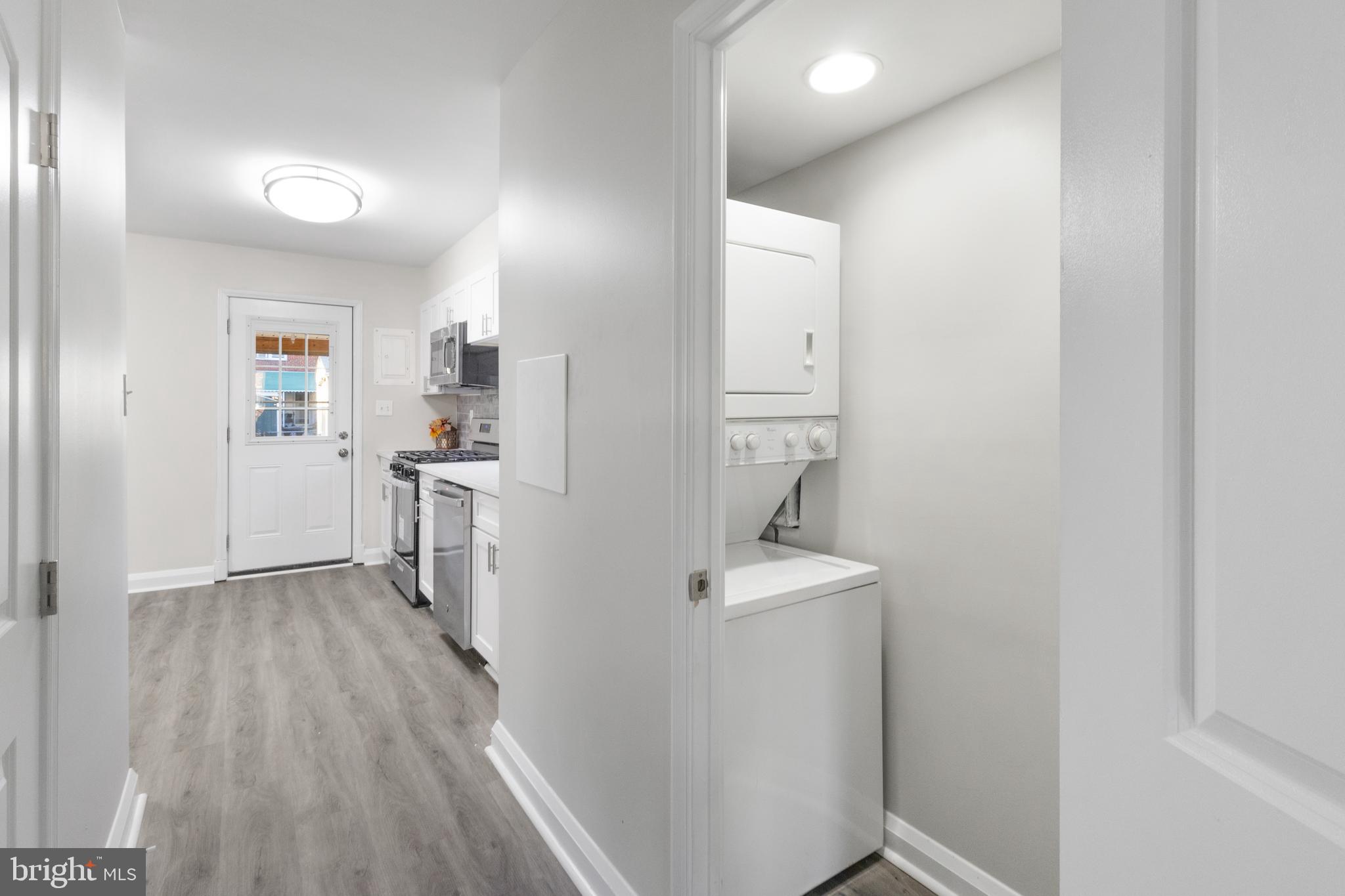 EASTFIELD - Residential