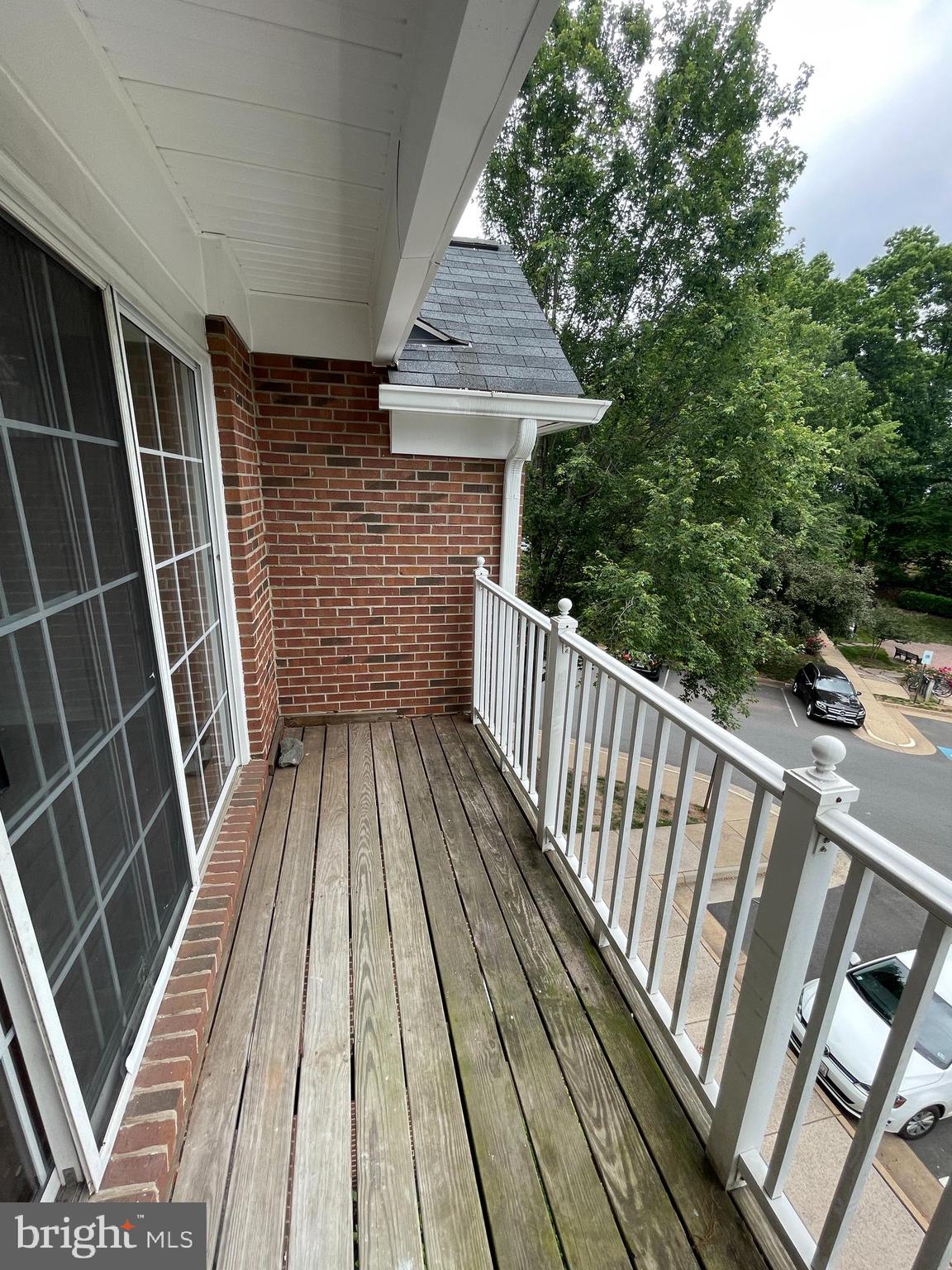 FAIR LAKES - Residential