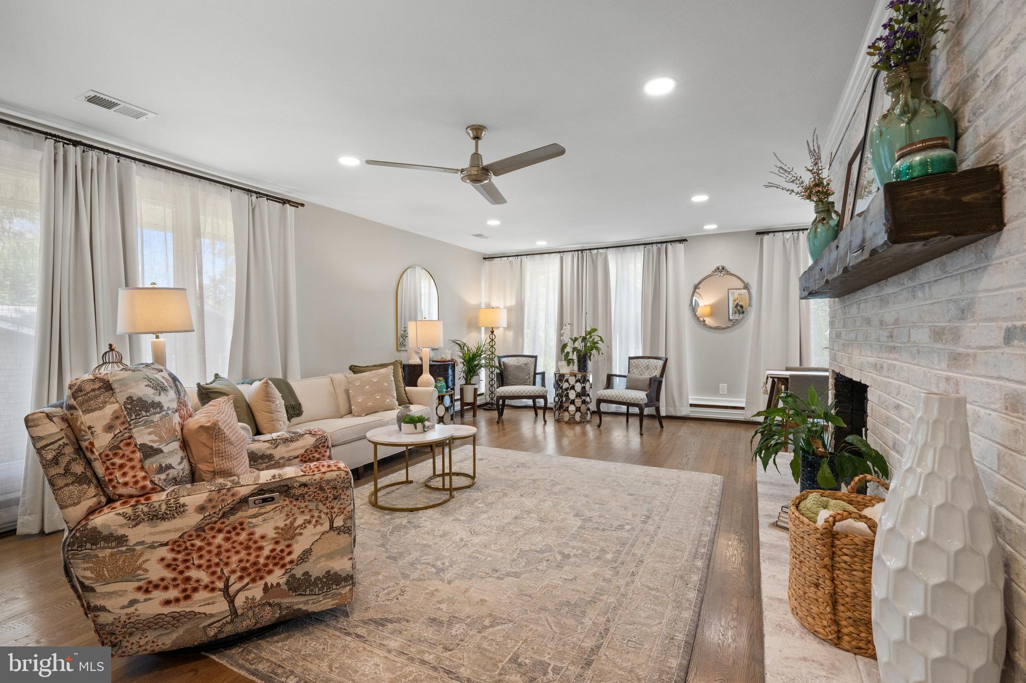 3426 BROOKWOOD DRIVE