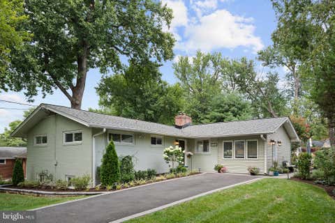 Photo of 3426 Brookwood Drive, FAIRFAX, VA 22030 (MLS # VAFC2008822)