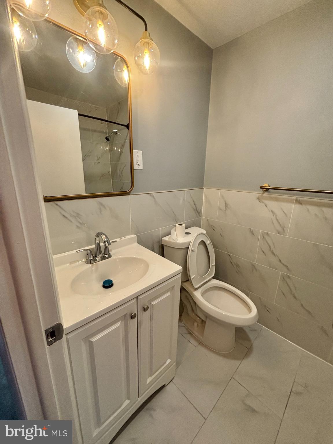 MAYFAIR - Residential