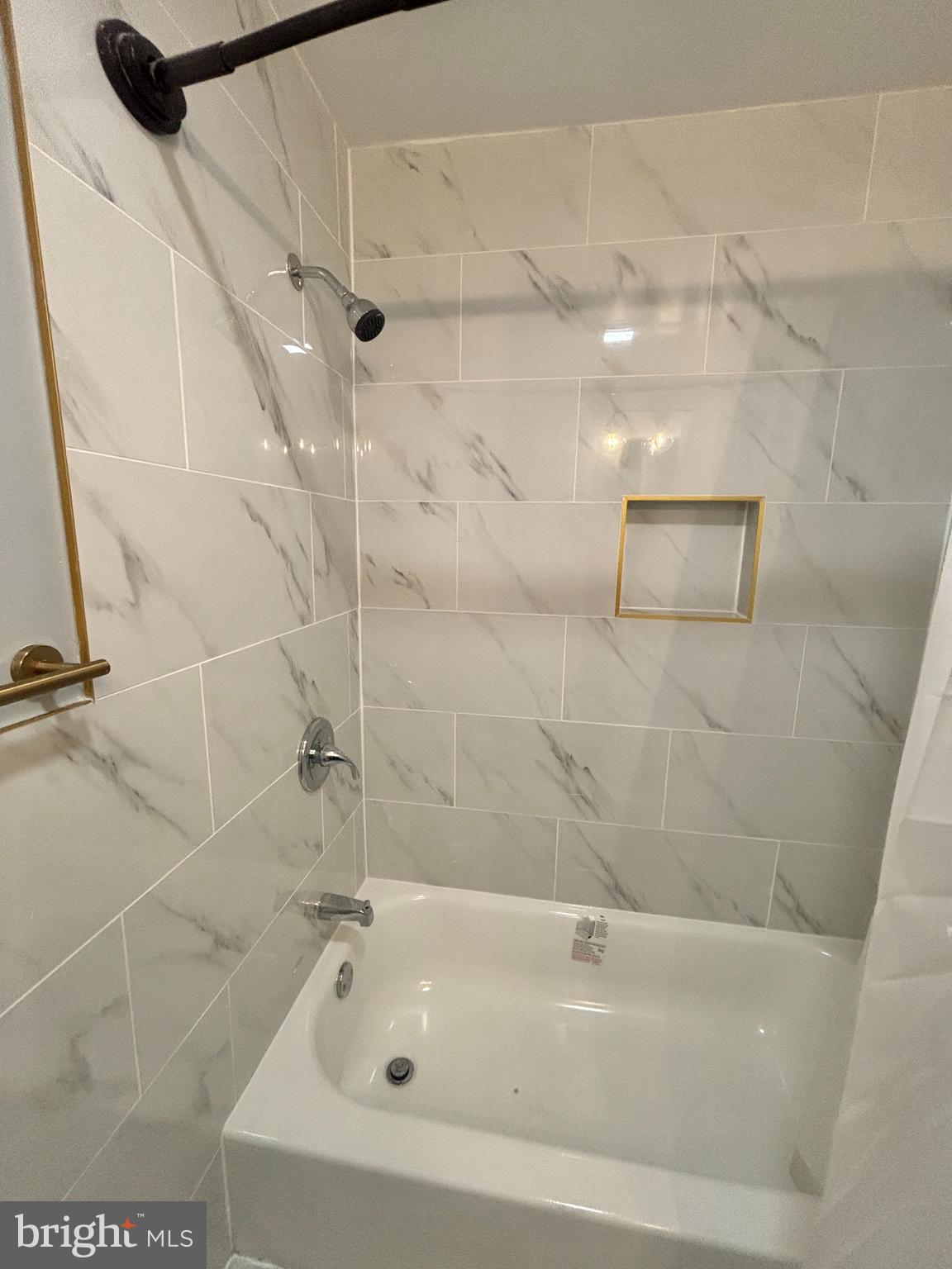 MAYFAIR - Residential