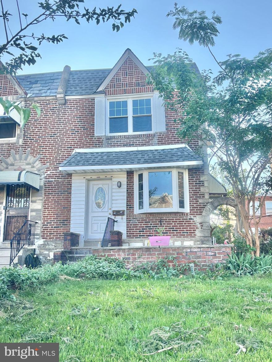 Beautifully remodeled corner end-row home in a desirable, quiet Northeast Philadelphia neighborhood. This 3-bedroom, 1.5-bath property features an open-concept layout, brand new stainless steel appliances, a sunroom, and a fully finished basement. Conveniently located within walking distance to supermarkets, eateries, and public transportation. Seller is licensed PA real estate agent.