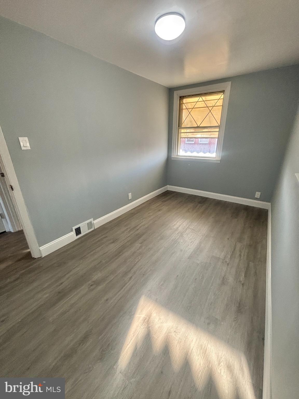 MAYFAIR - Residential