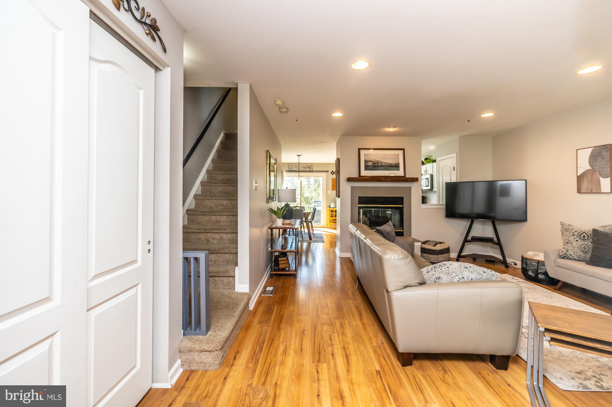 EXTON STATION - Residential