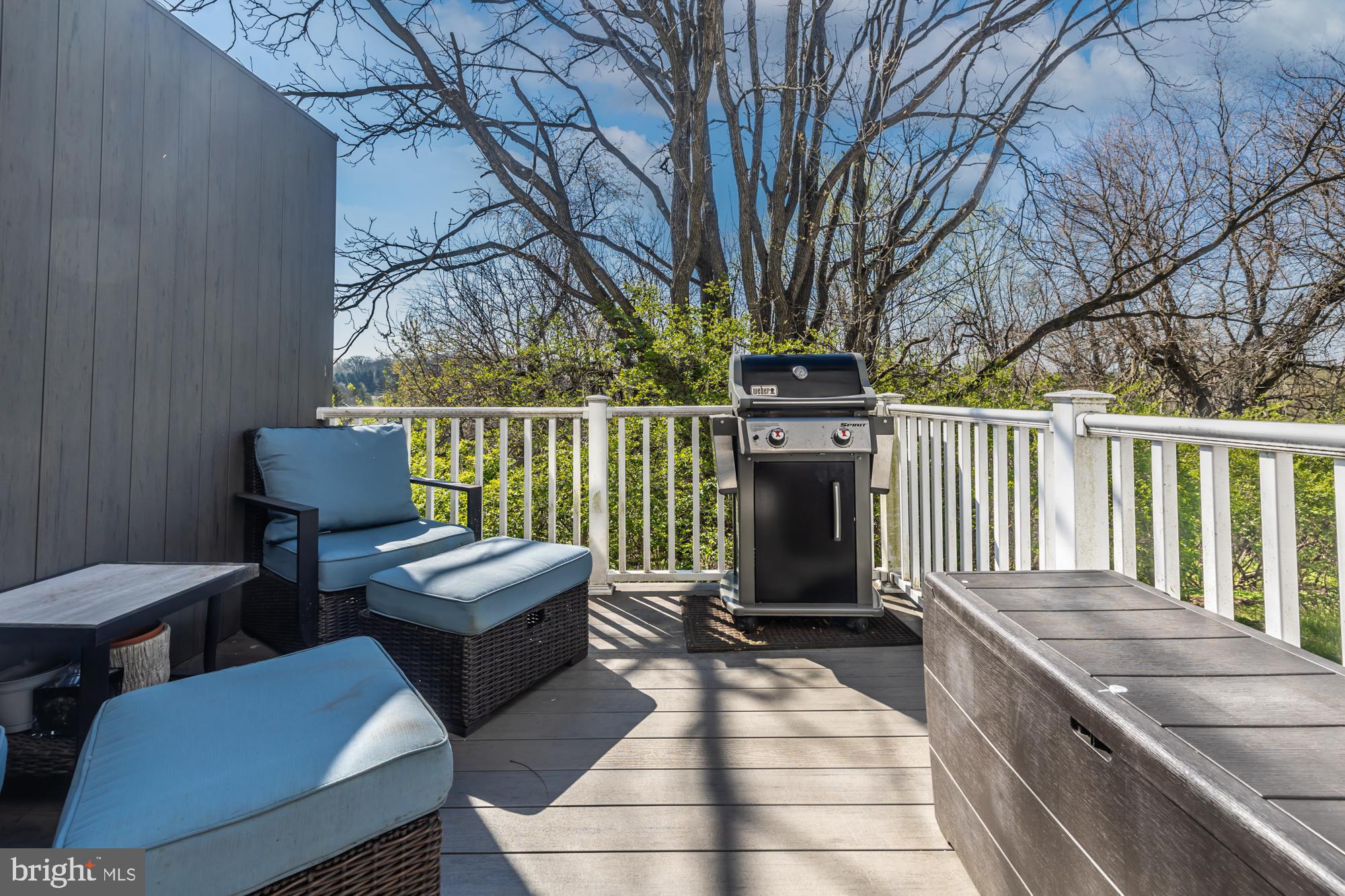 EXTON STATION - Residential