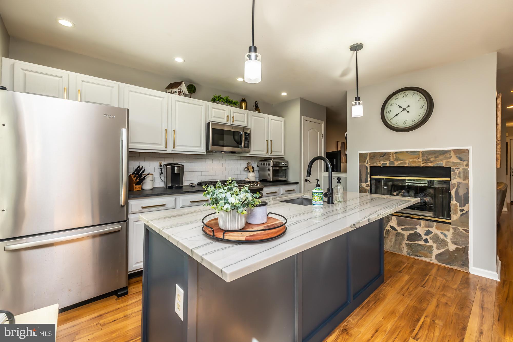 EXTON STATION - Residential